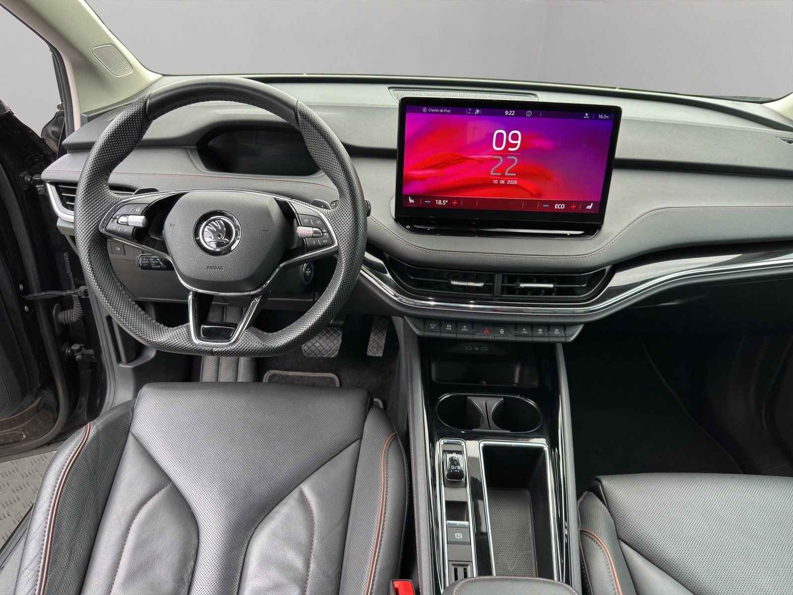 SKODA Enyaq iV 80-image-9
