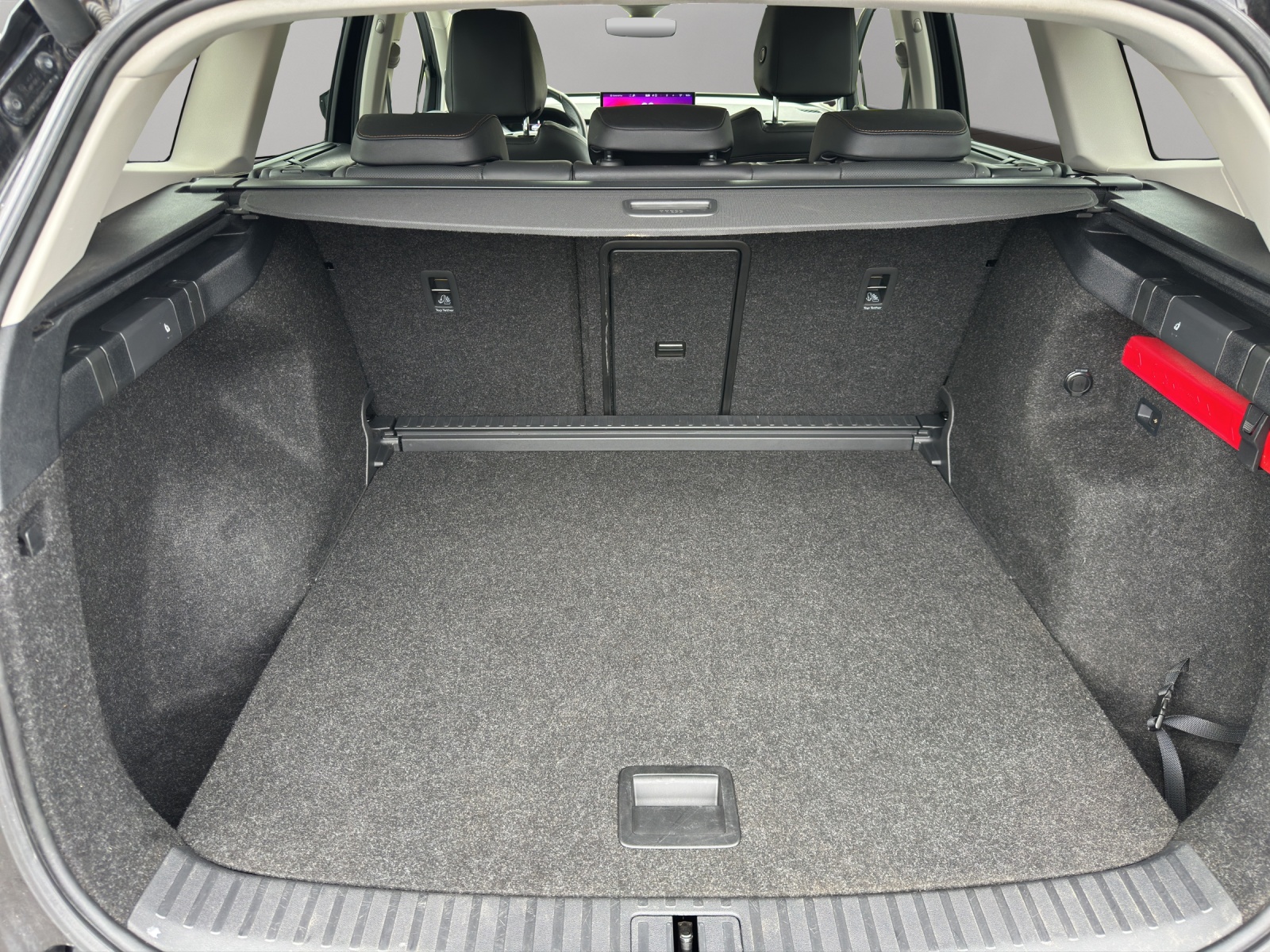 SKODA Enyaq iV 80-image-16