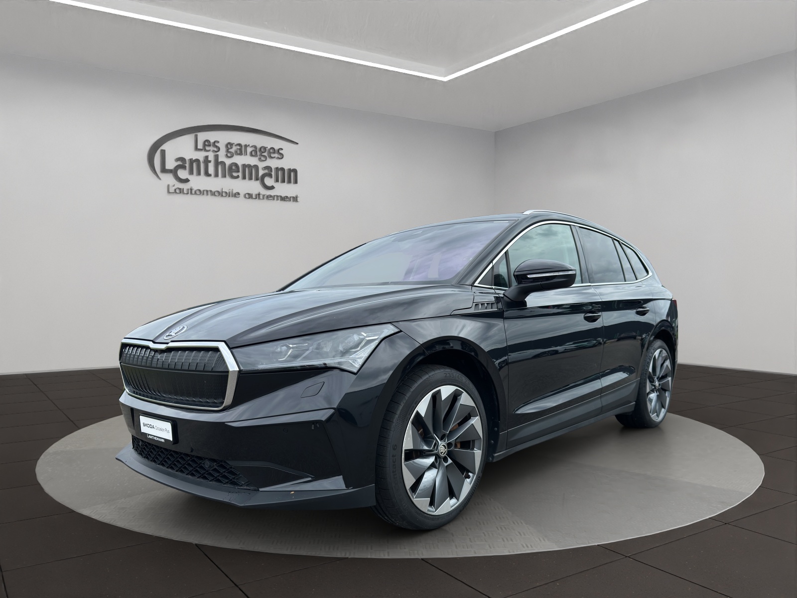 SKODA Enyaq iV 80-image-0