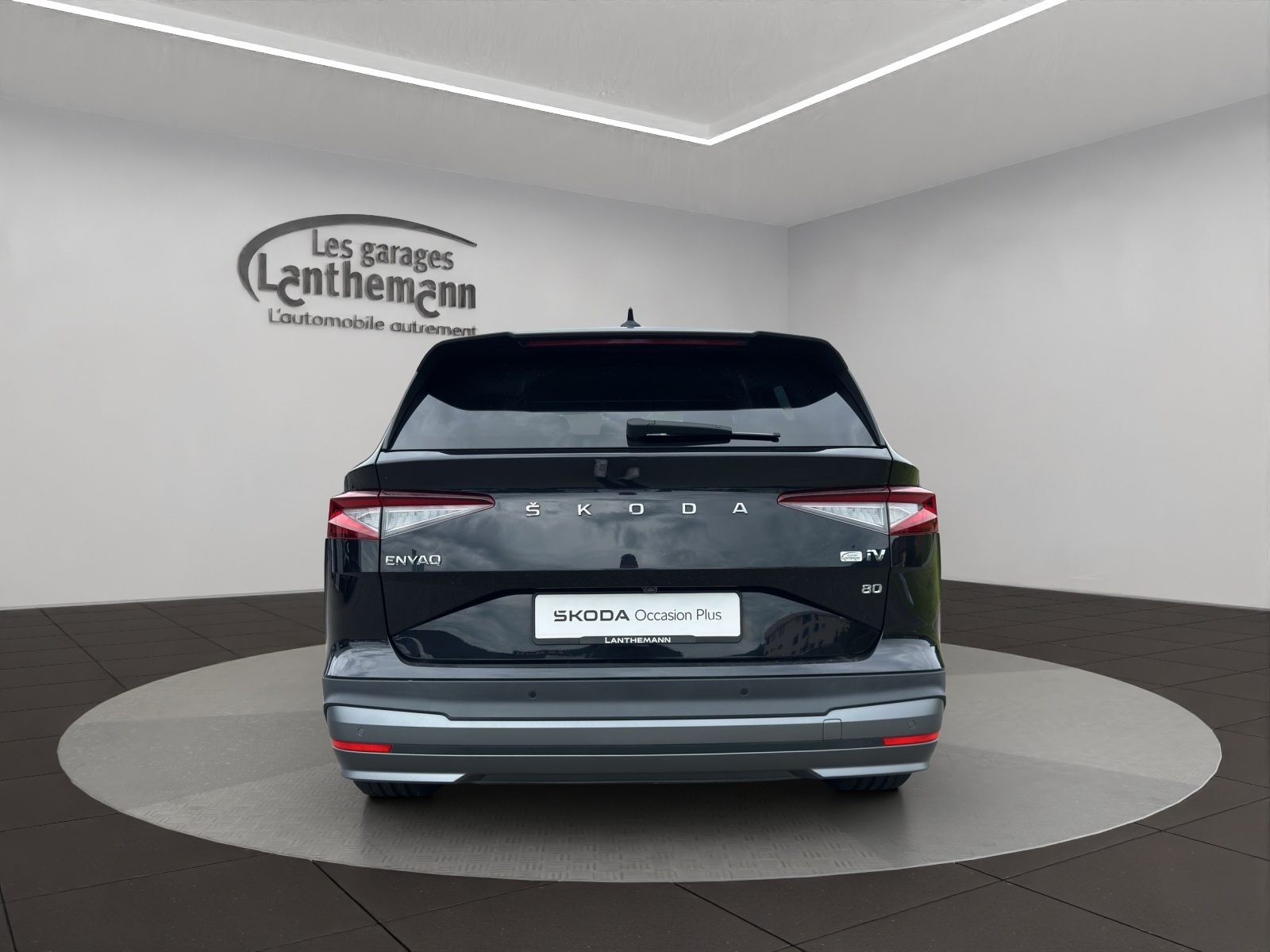 SKODA Enyaq iV 80-image-3