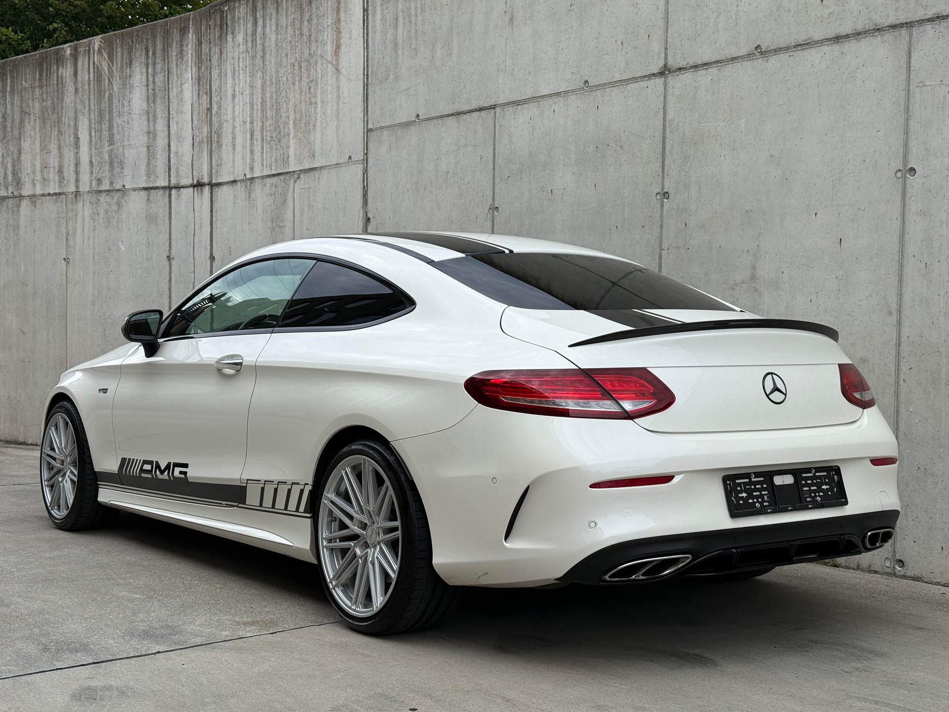 MERCEDES-BENZ C 43 AMG 4Matic 9G-tronic-image-2