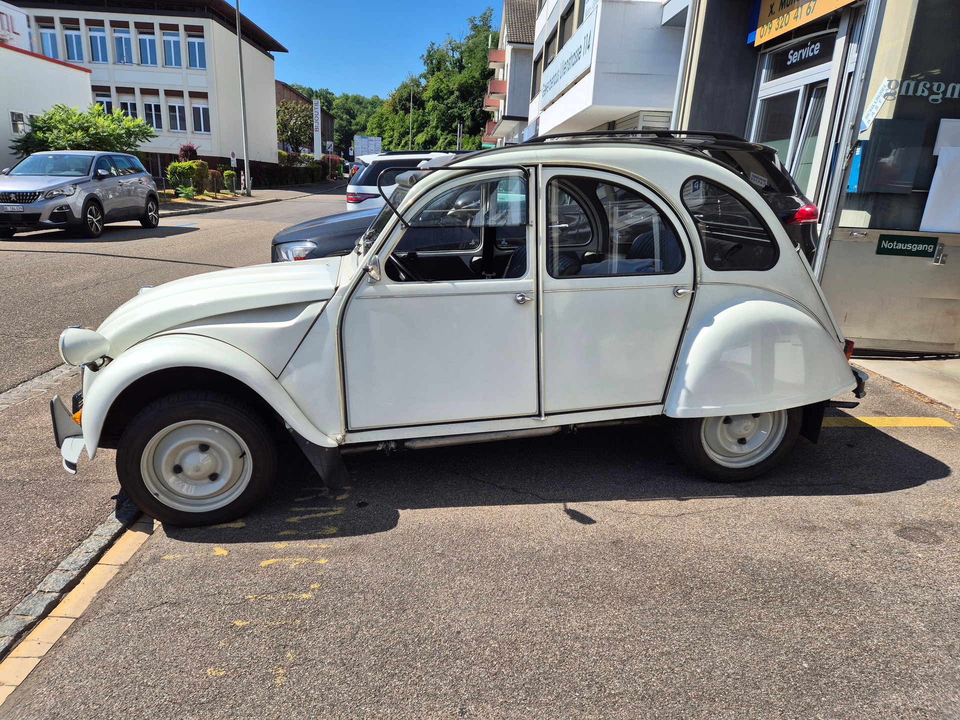 CITROEN 2CV Cabrio-image-1