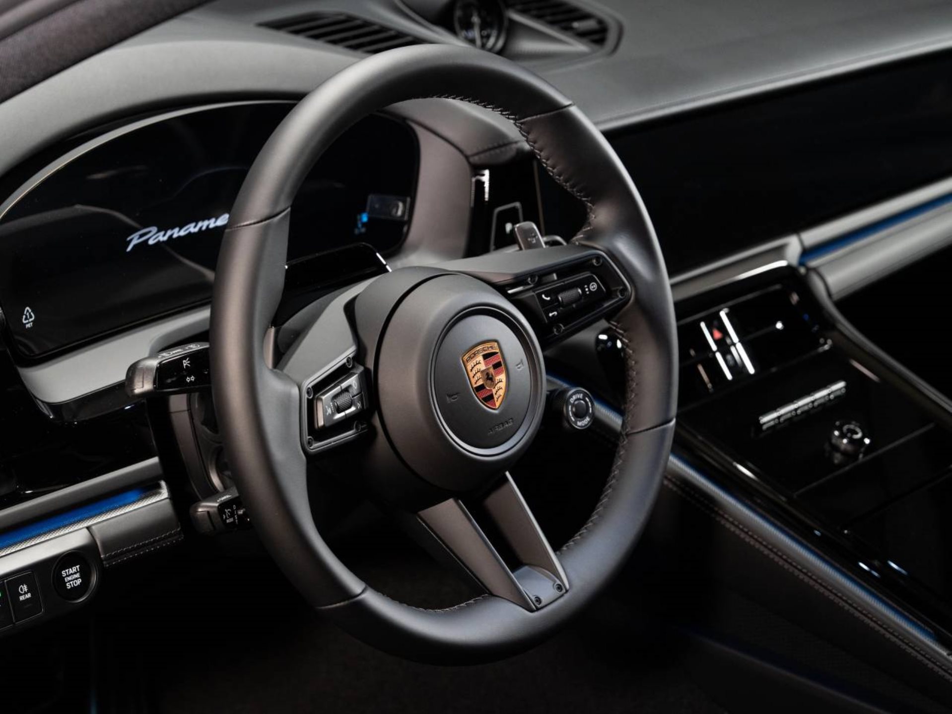 PORSCHE Panamera 4 E-Hybrid-image-8