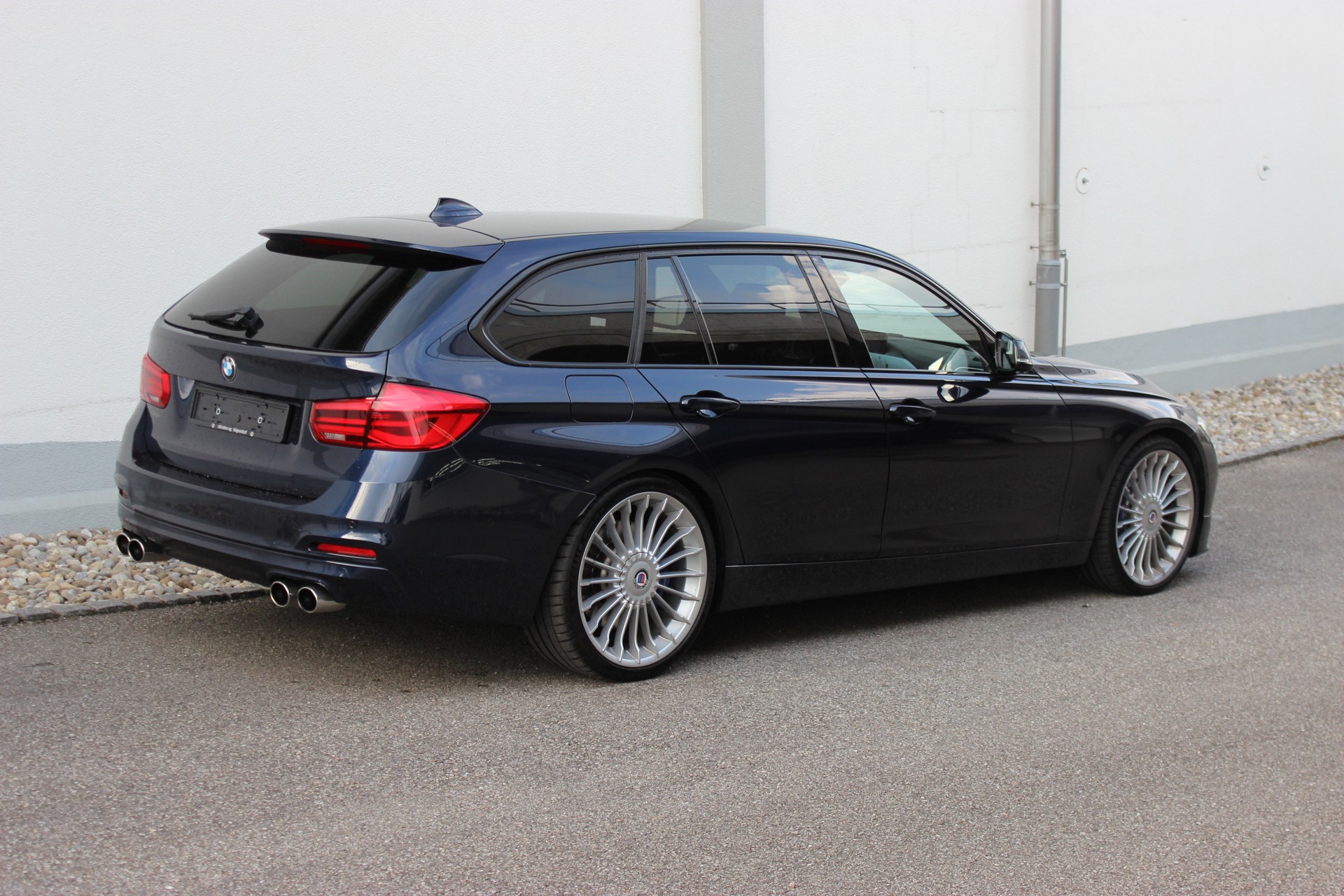 BMW-ALPINA B3 BiTurbo Touring 3.0 xDrive Switch-Tronic-image-5