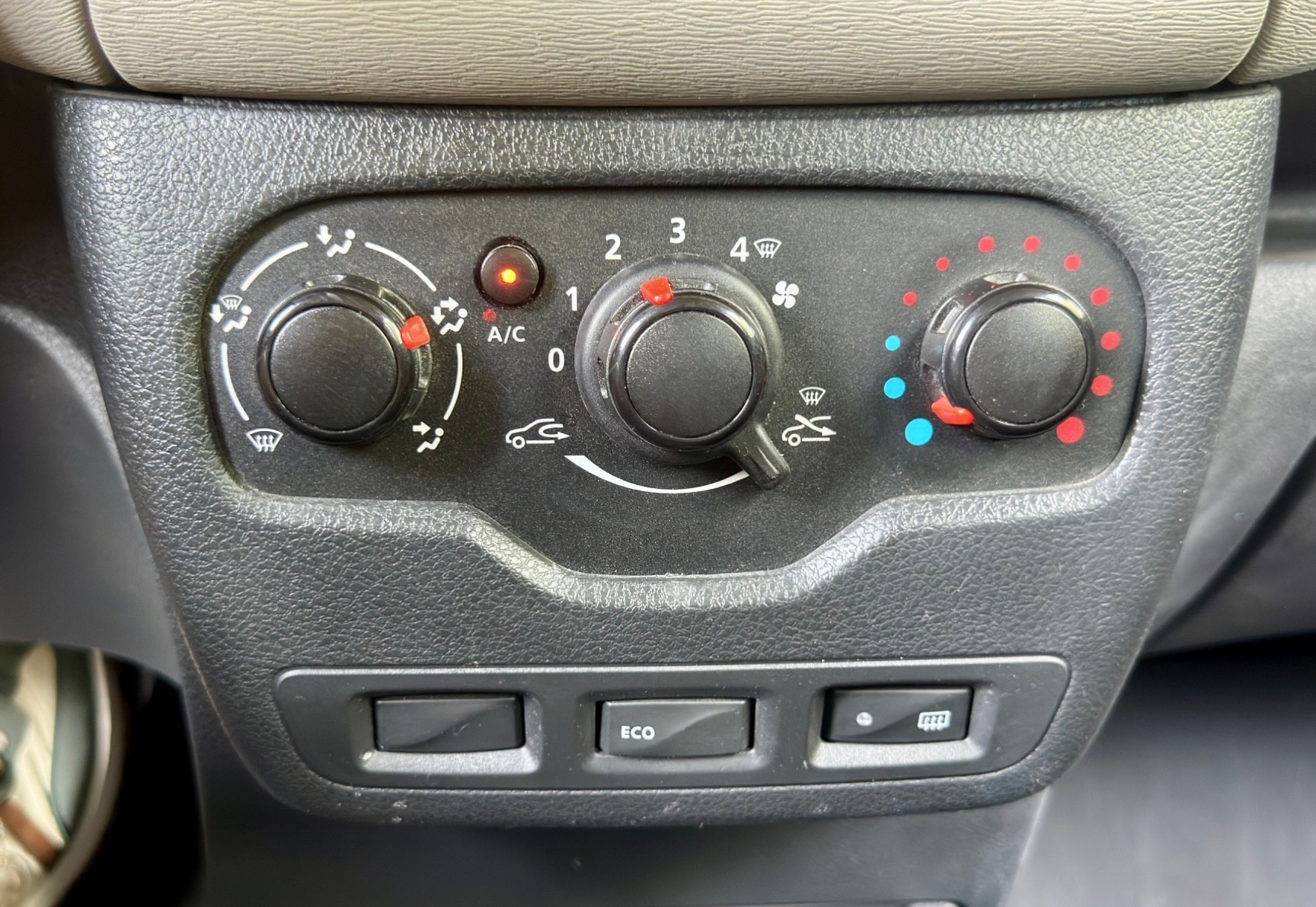 DACIA Dokker Van, Navi, Klima, DAB+, Soortimo Gestell, 2 Schiebetür-image-16