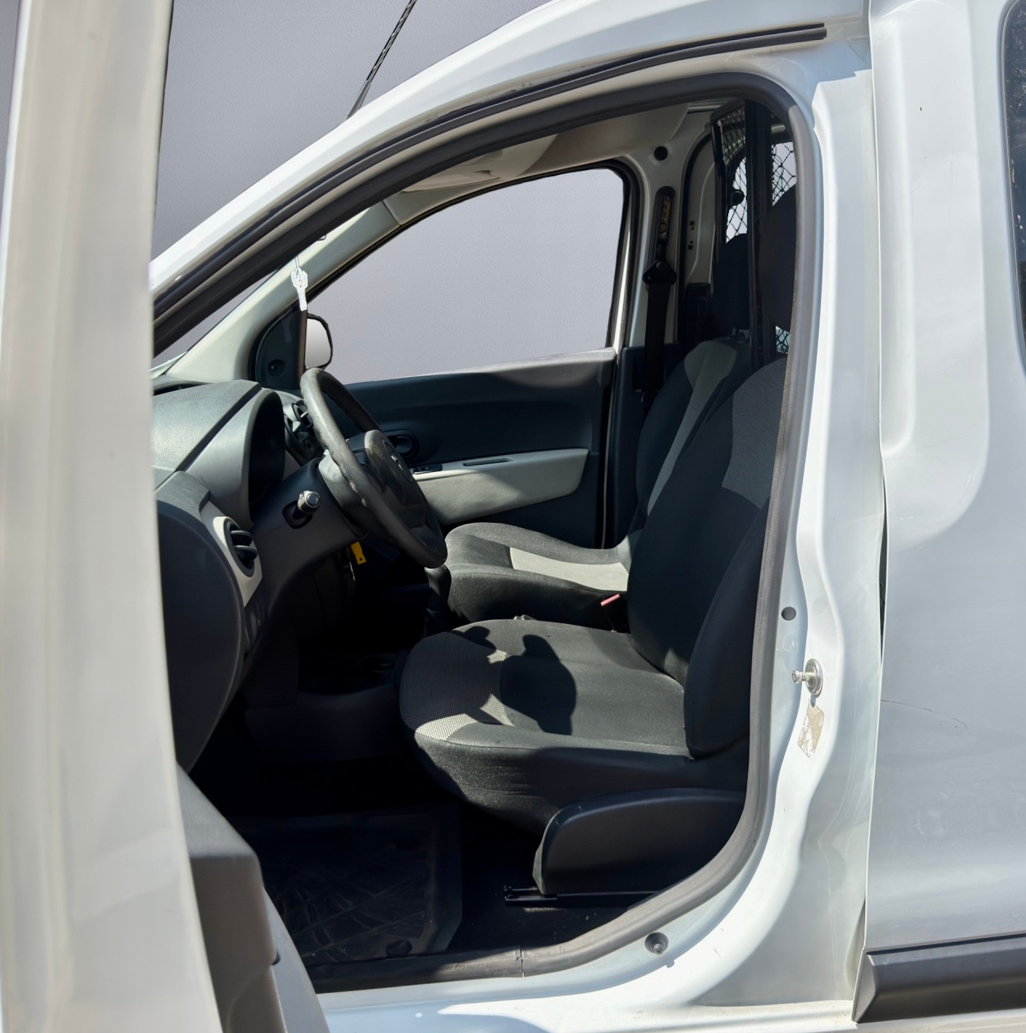 DACIA Dokker Van, Navi, Klima, DAB+, Soortimo Gestell, 2 Schiebetür-image-14