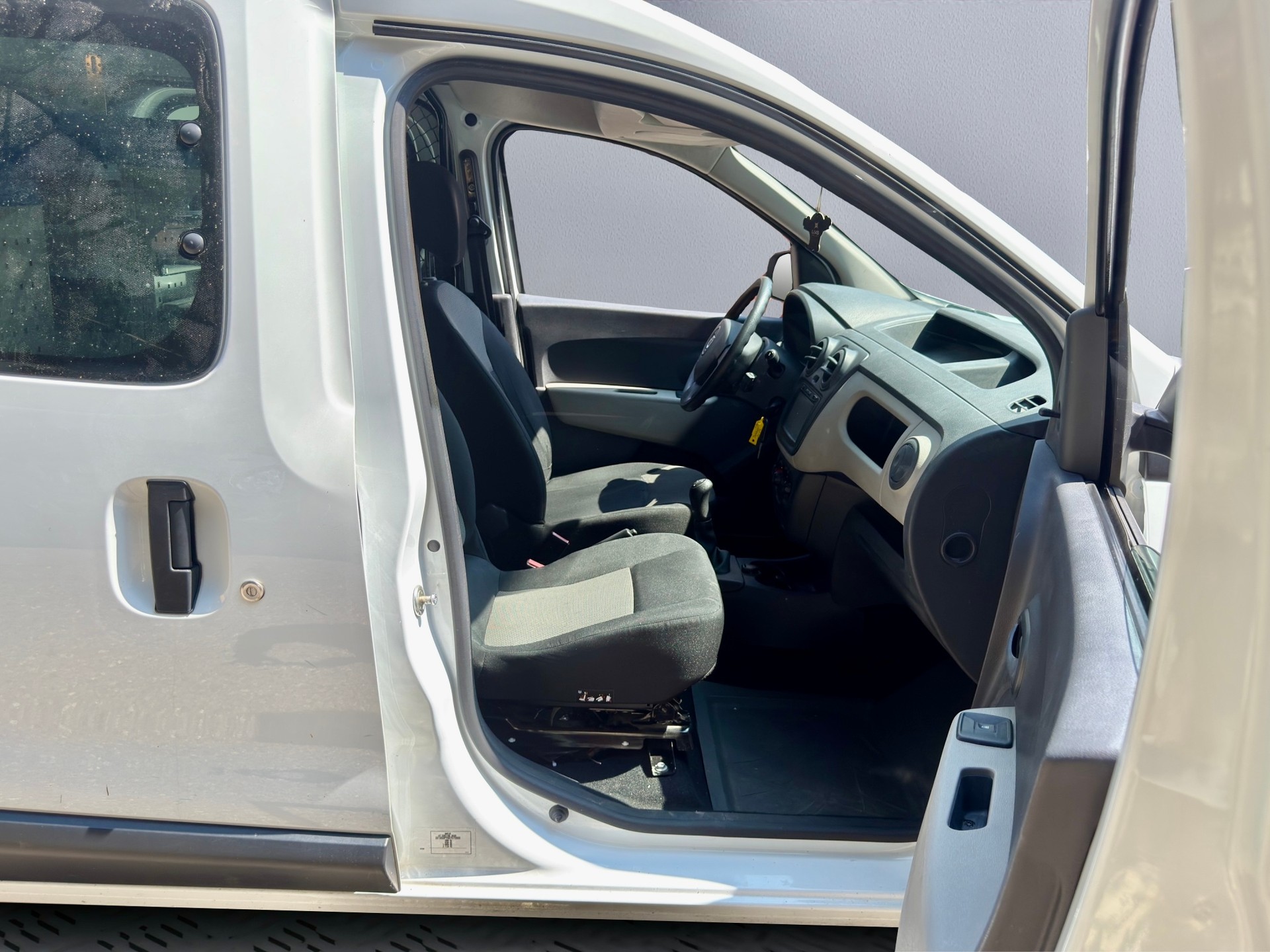 DACIA Dokker Van, Navi, Klima, DAB+, Soortimo Gestell, 2 Schiebetür-image-13