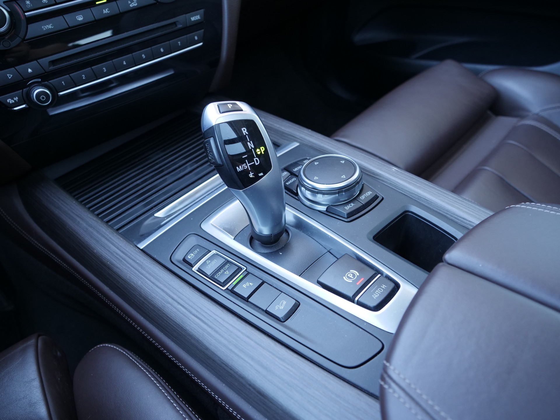 BMW X5 xDrive 30d M-Paket Steptronic-image-12