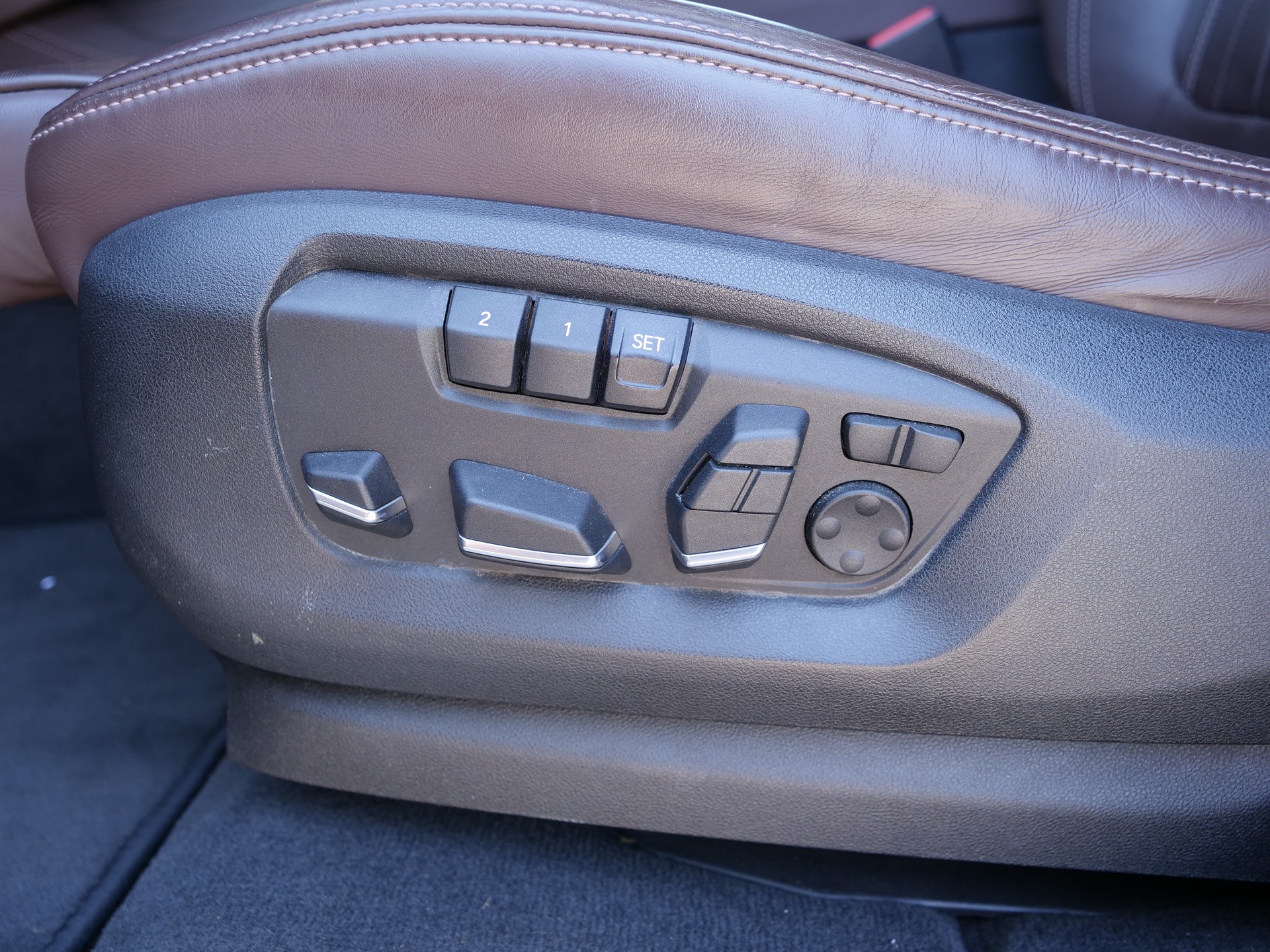 BMW X5 xDrive 30d M-Paket Steptronic-image-13