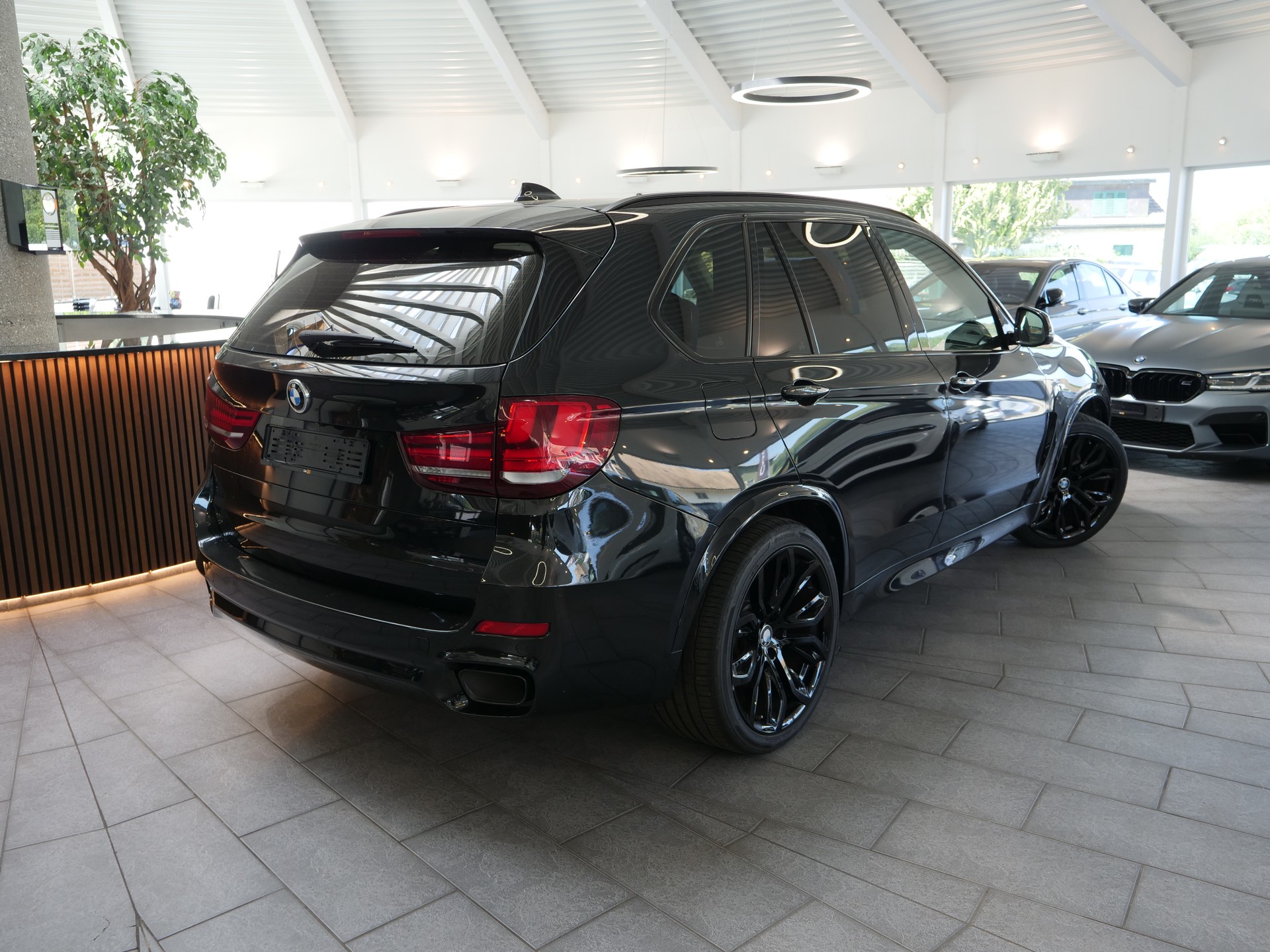BMW X5 xDrive 30d M-Paket Steptronic-image-1