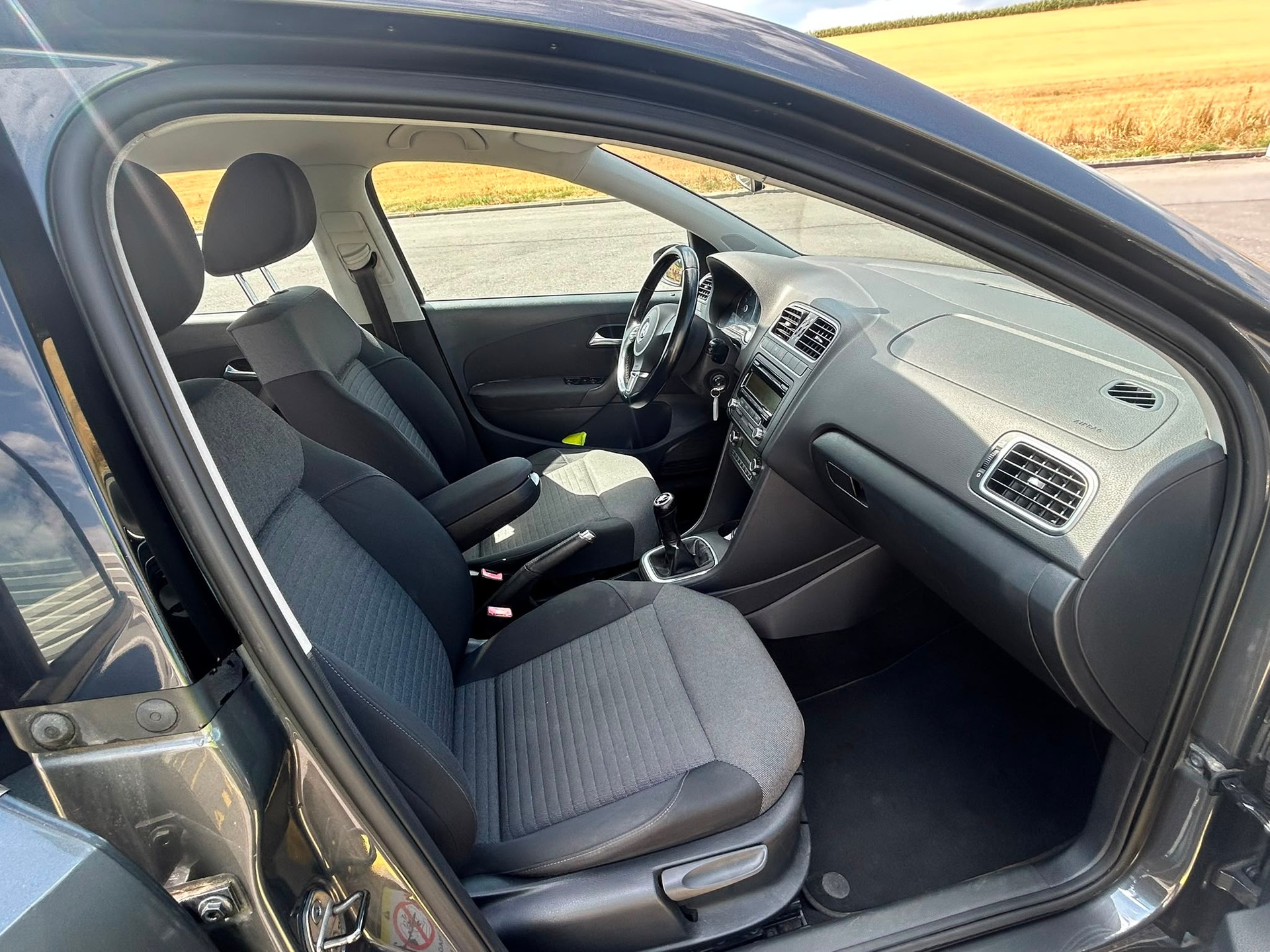 VW Polo 1.4 16V Comfortline-image-2