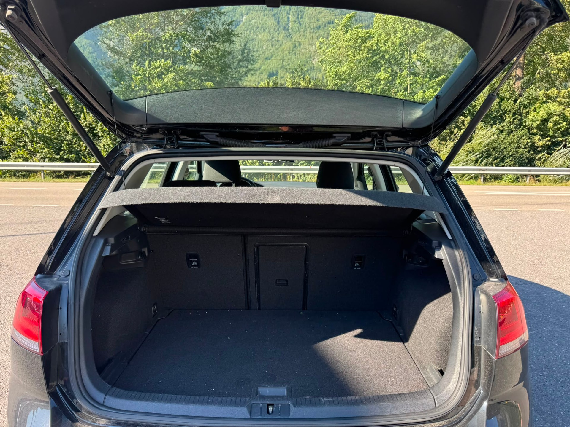 VW Golf 1.4 TSI Comfortline DSG-image-12