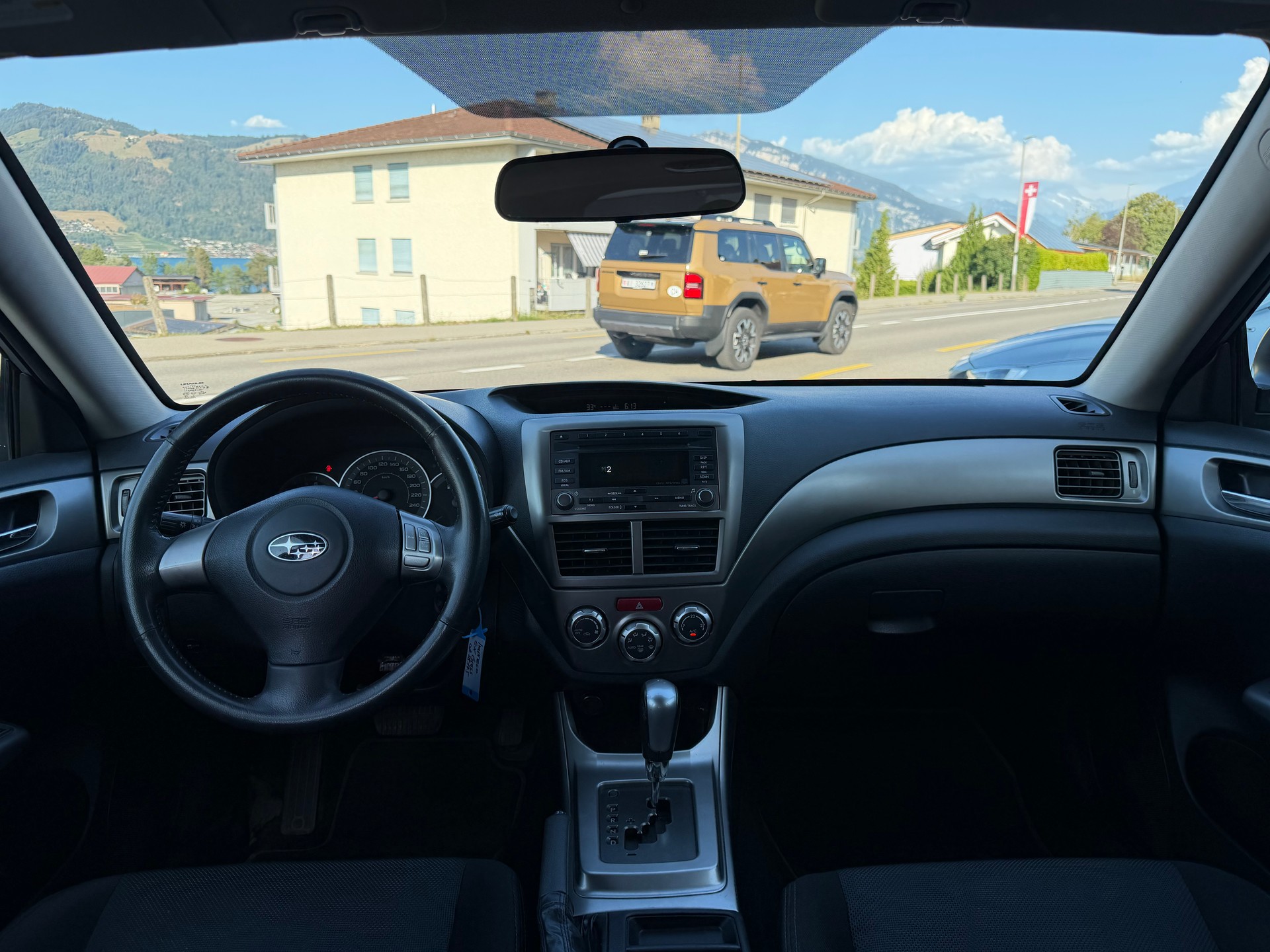 SUBARU Impreza 2.0R Swiss Automatic-image-4