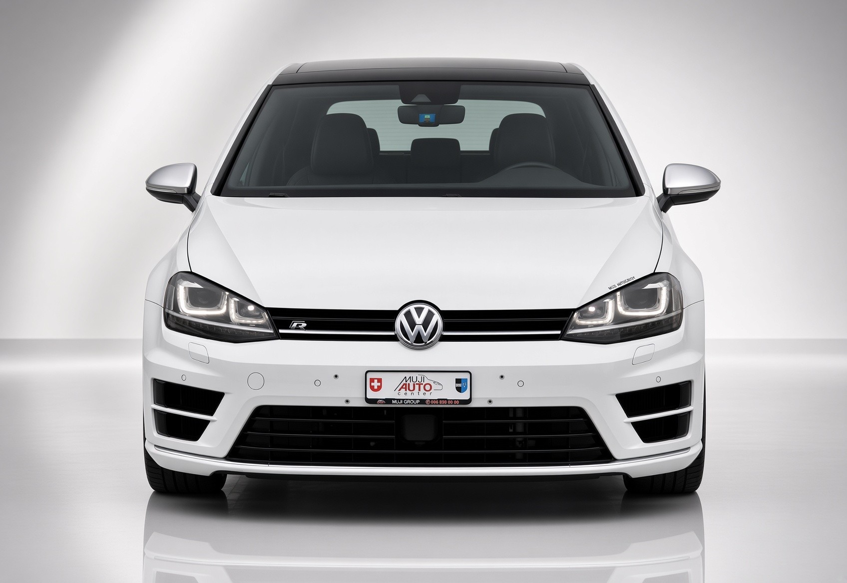 VW Golf 2.0 TSI R 4Motion DSG-image-7