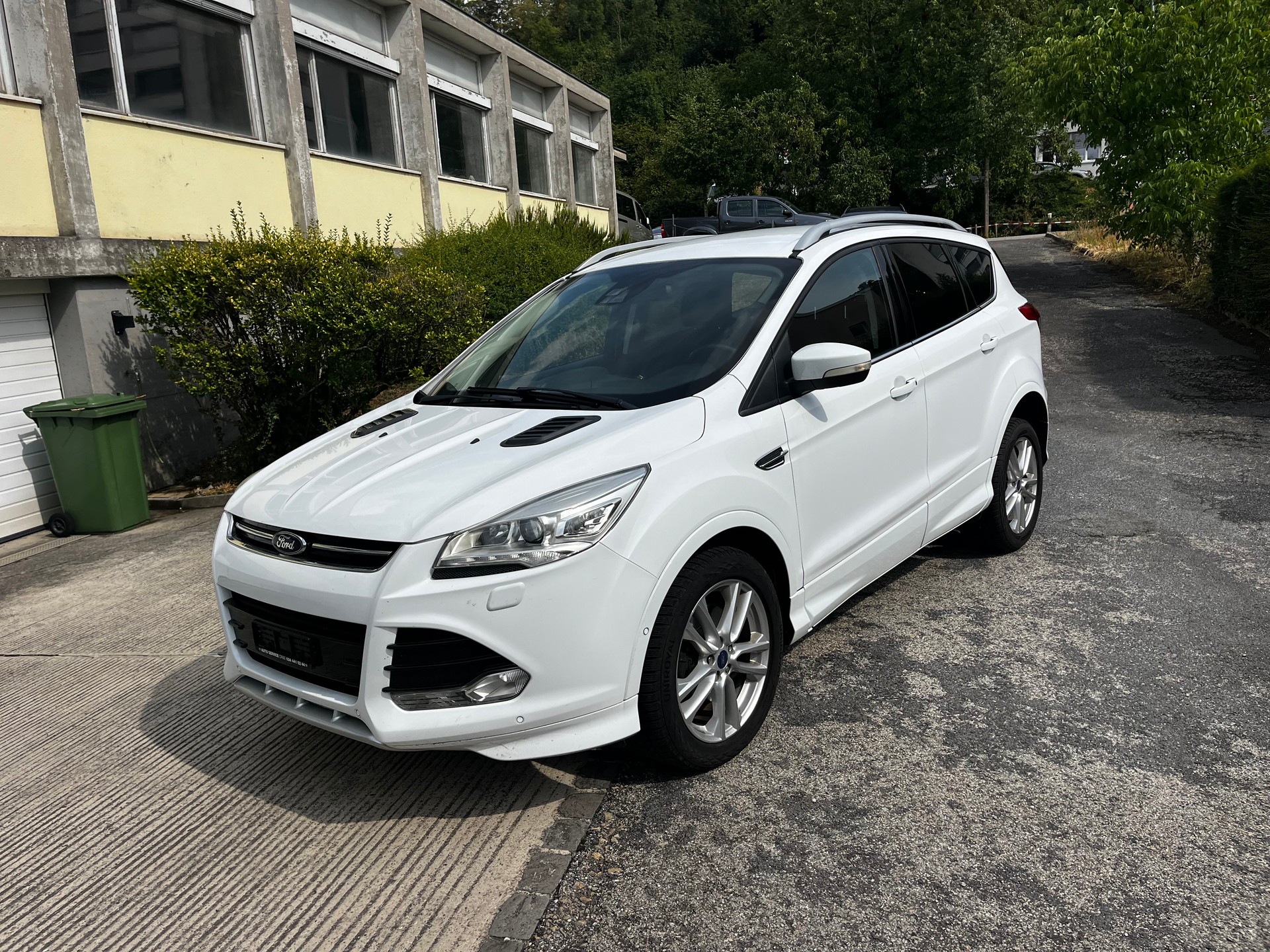 FORD Kuga 2.0 TDCi Titanium S 4WD PowerShift-image-2