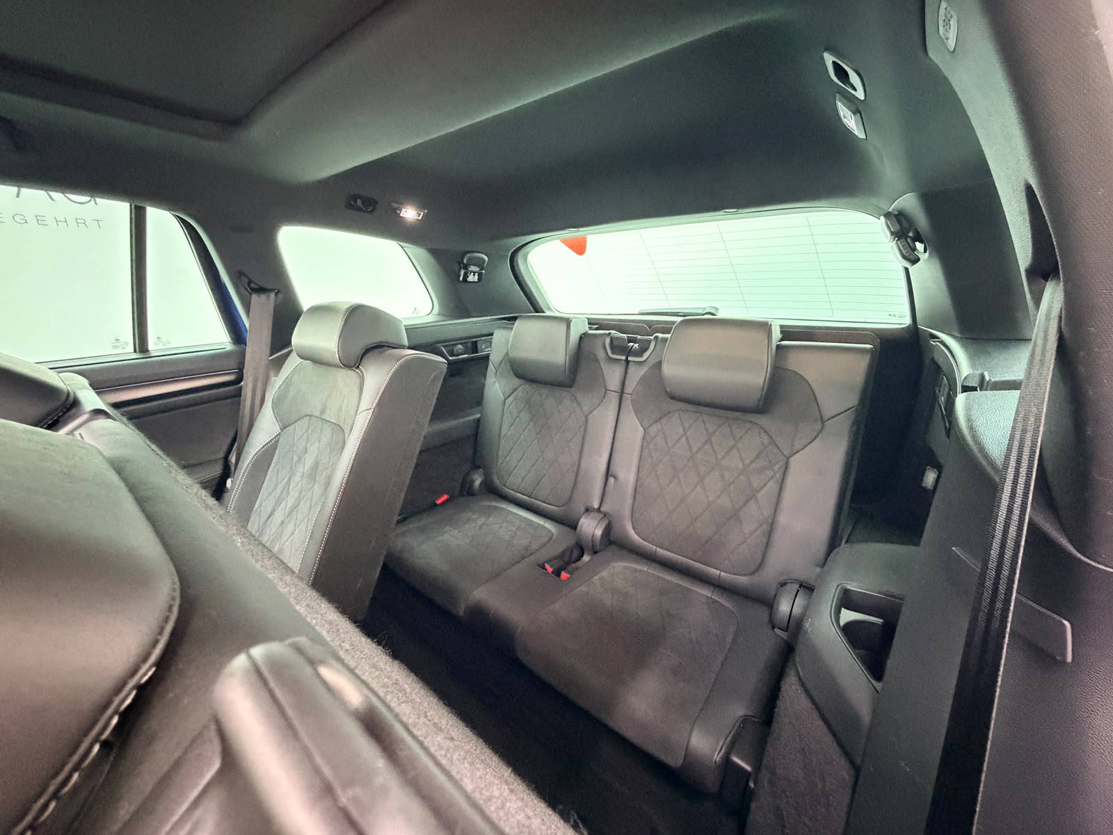 SKODA Kodiaq 2.0 TSI 4x4 SportLine | Vollaustattung | 7-Sitzer | Panorama | CH-Fahrzeug |-image-15