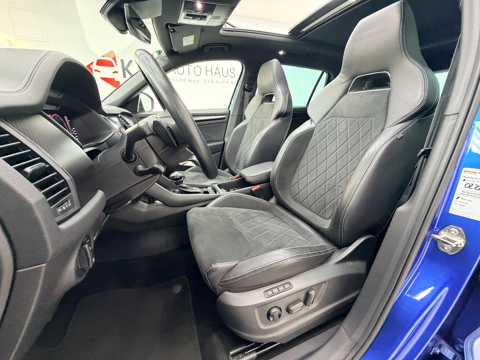 SKODA Kodiaq 2.0 TSI 4x4 SportLine | Vollaustattung | 7-Sitzer | Panorama | CH-Fahrzeug |-image-11