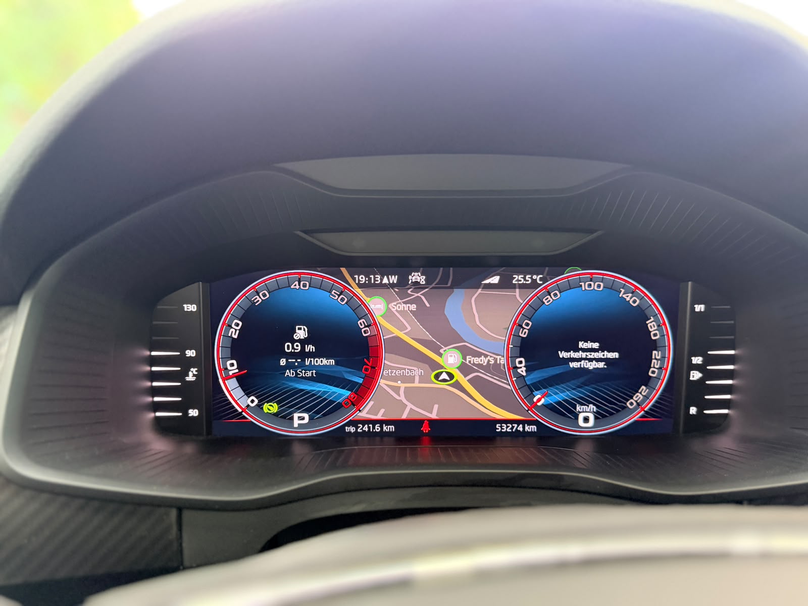 SKODA Kodiaq 2.0 TSI 4x4 SportLine | Vollaustattung | 7-Sitzer | Panorama | CH-Fahrzeug |-image-22