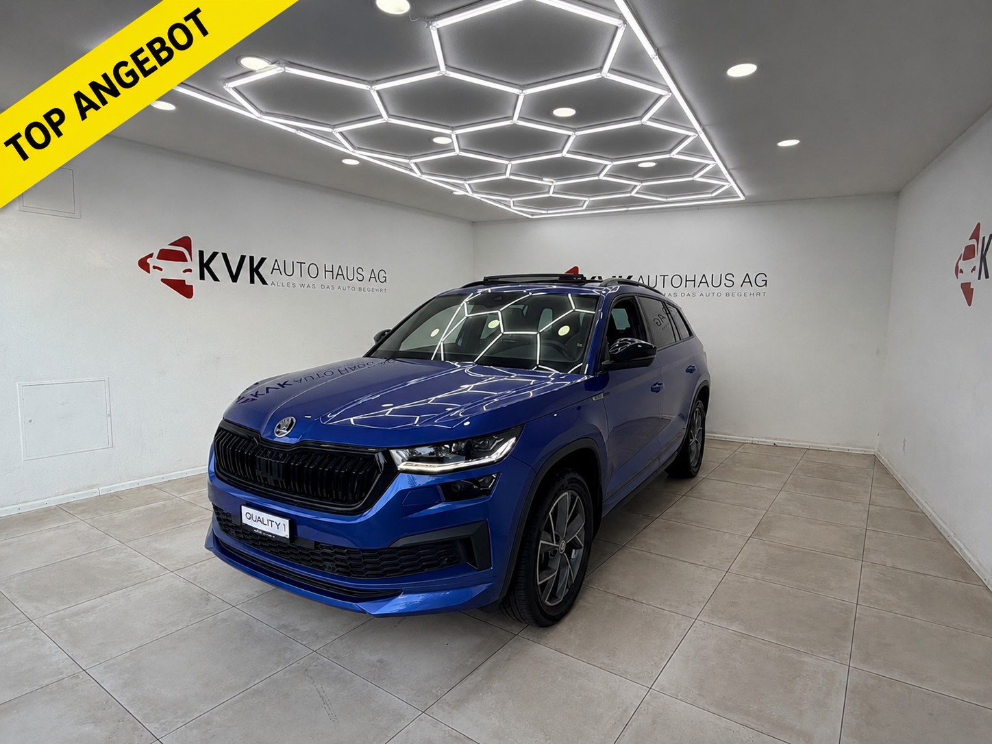 SKODA Kodiaq 2.0 TSI 4x4 SportLine | Vollaustattung | 7-Sitzer | Panorama | CH-Fahrzeug |-image-0