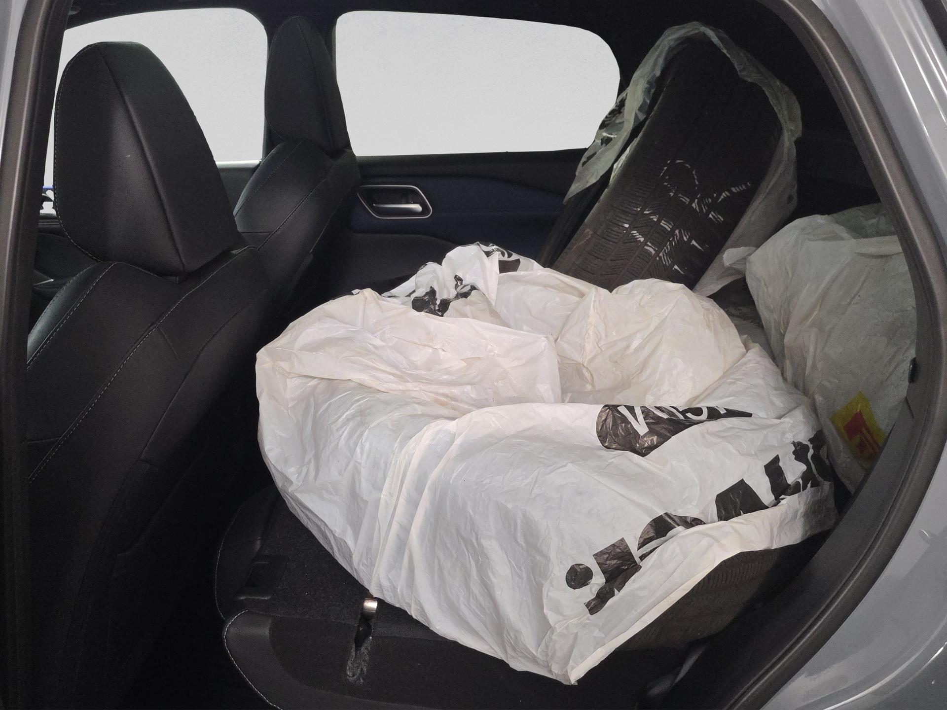 NISSAN Qashqai 1.3 DIG-T MHEV Tekna Xtronic-image-14