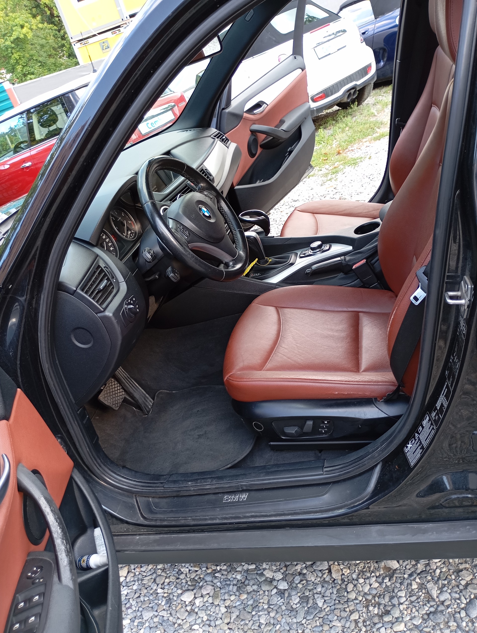 BMW X1 xDrive 23d Steptronic-image-6