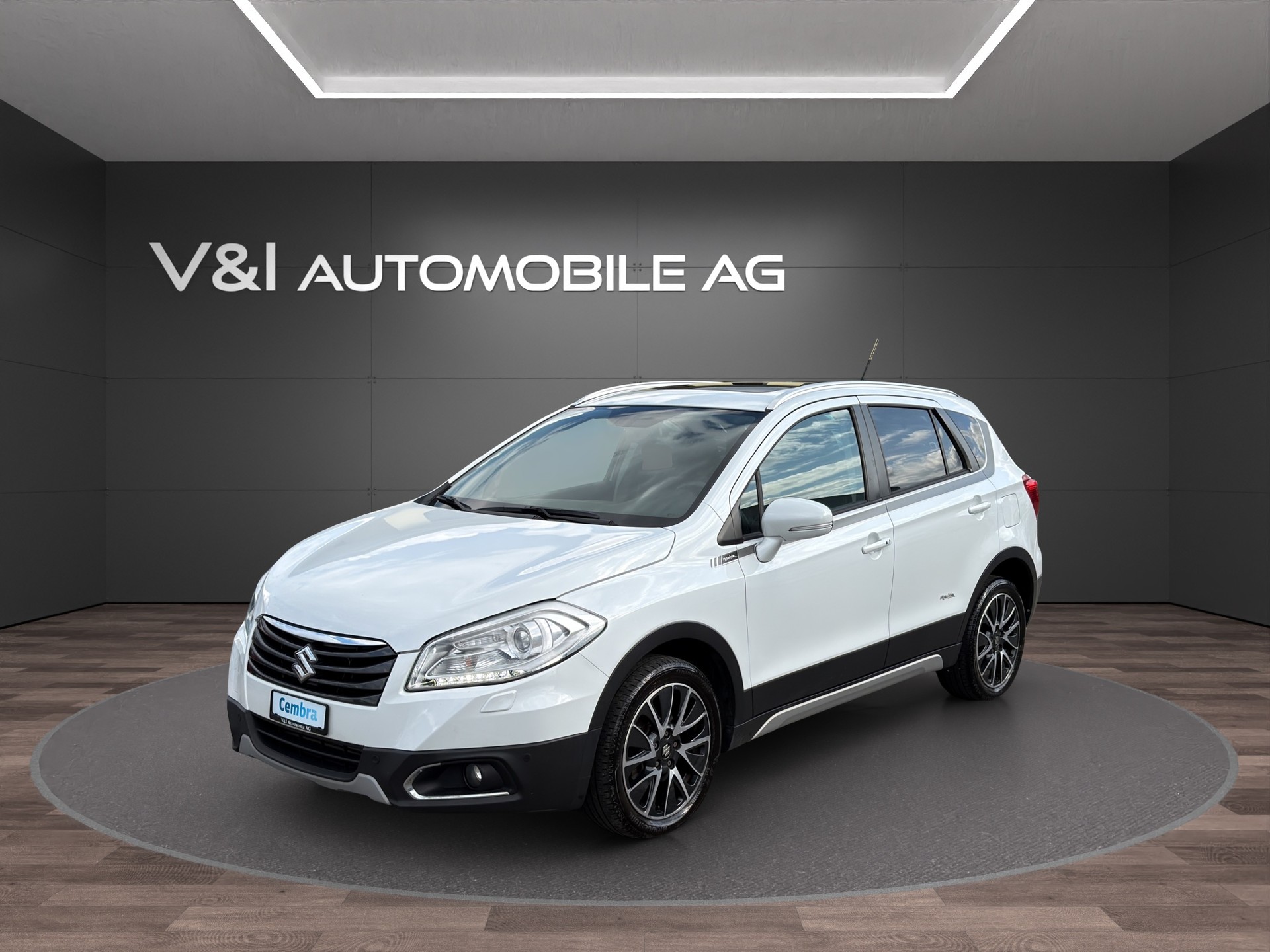 SUZUKI SX4 S-Cross 1.6 TD PizSulai 4WD TCSS-image-0