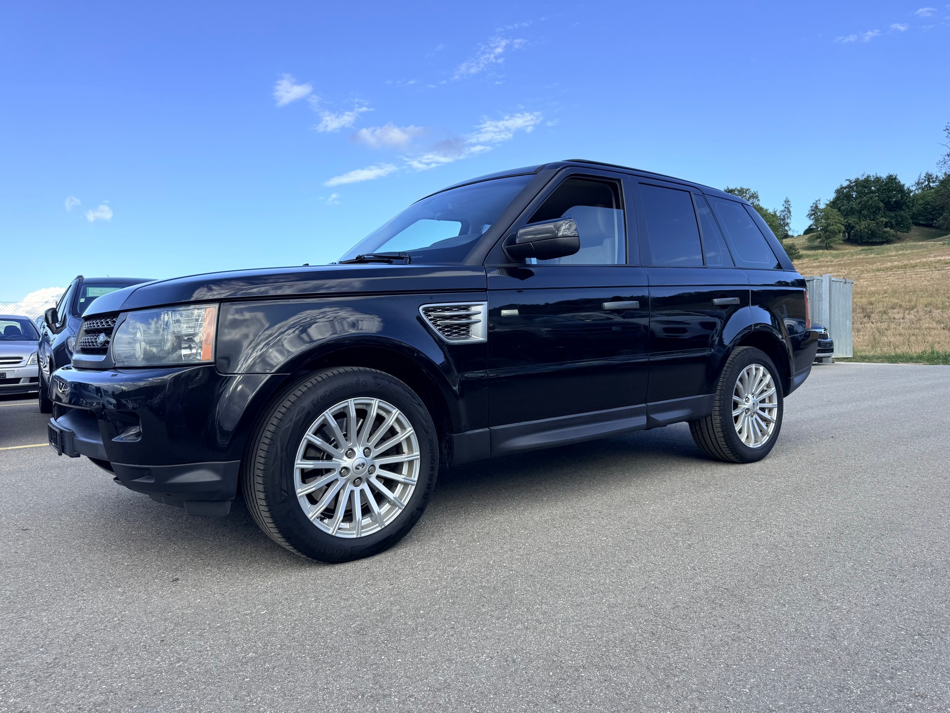LAND ROVER Range Rover Sport 3.0 TDV6 HSE Automatic-image-0