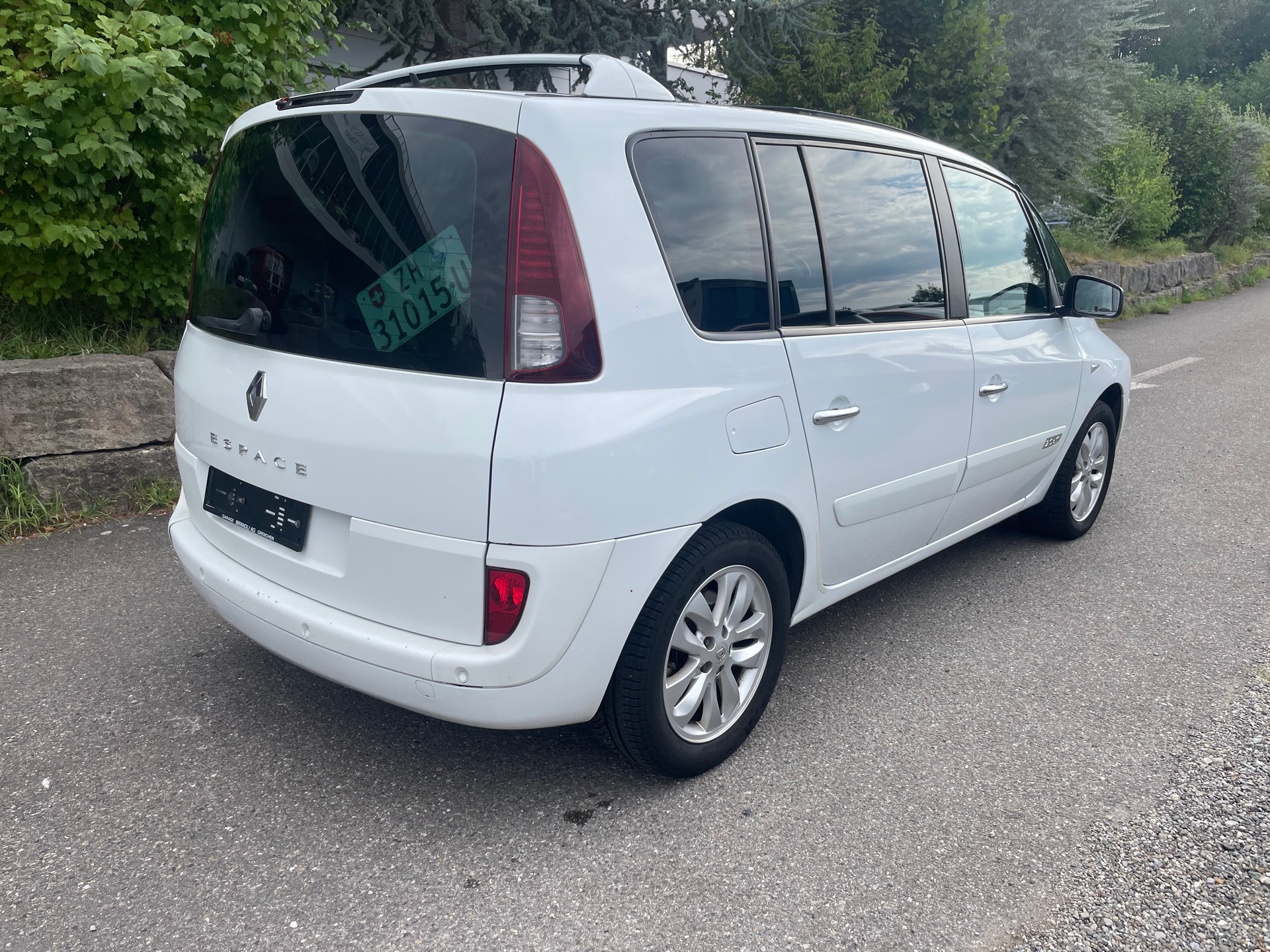 RENAULT Grand Espace 2.0 dCi Dynamique Automatic-image-3