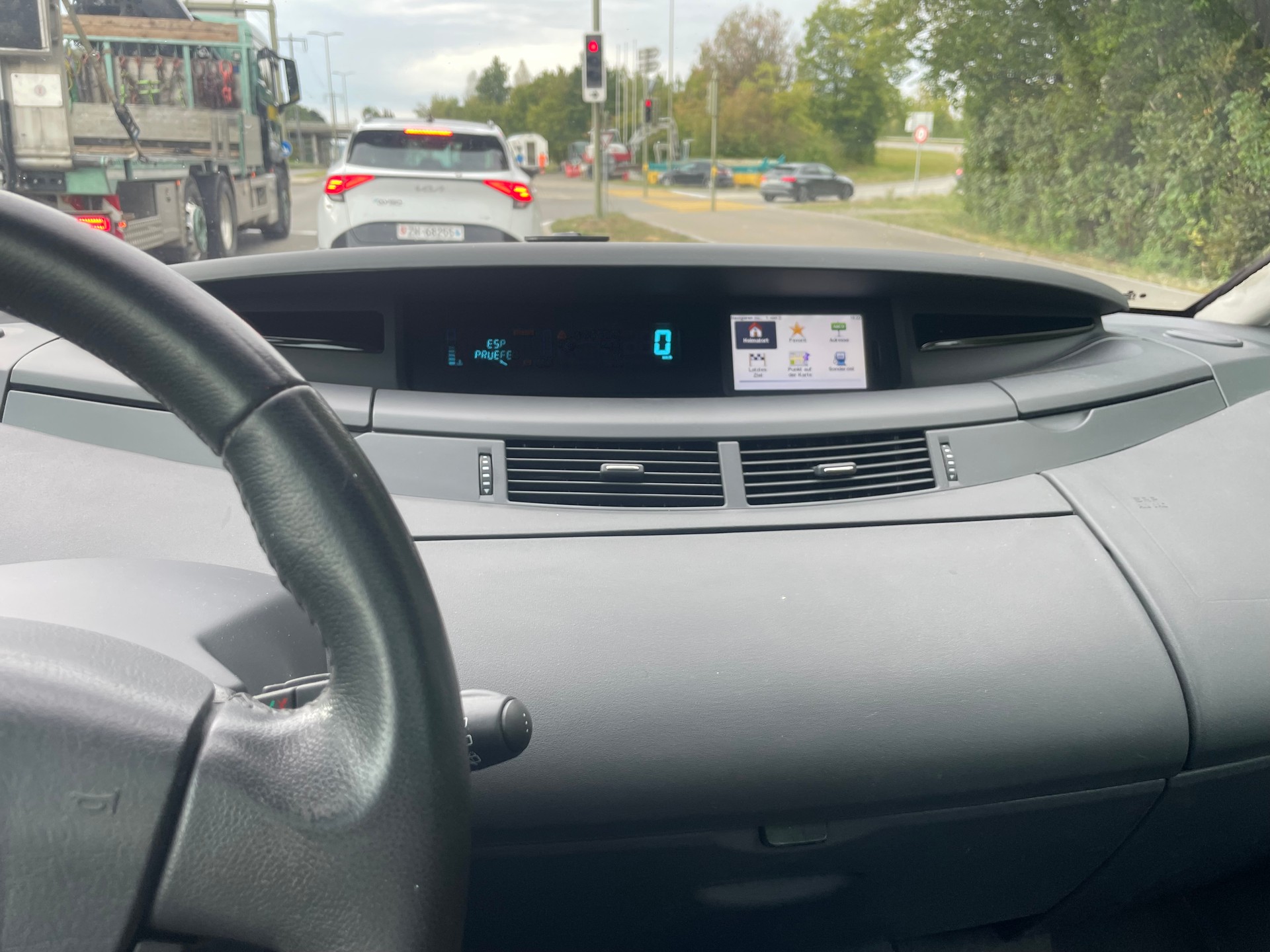 RENAULT Grand Espace 2.0 dCi Dynamique Automatic-image-6