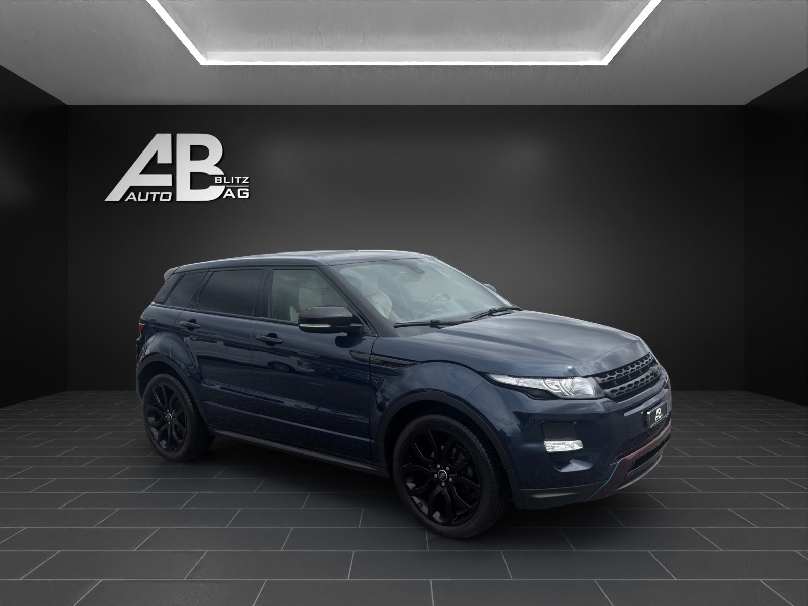 LAND ROVER Range Rover Evoque 2.0 Si4 Dynamic AT6 mit 241 PS-image-5