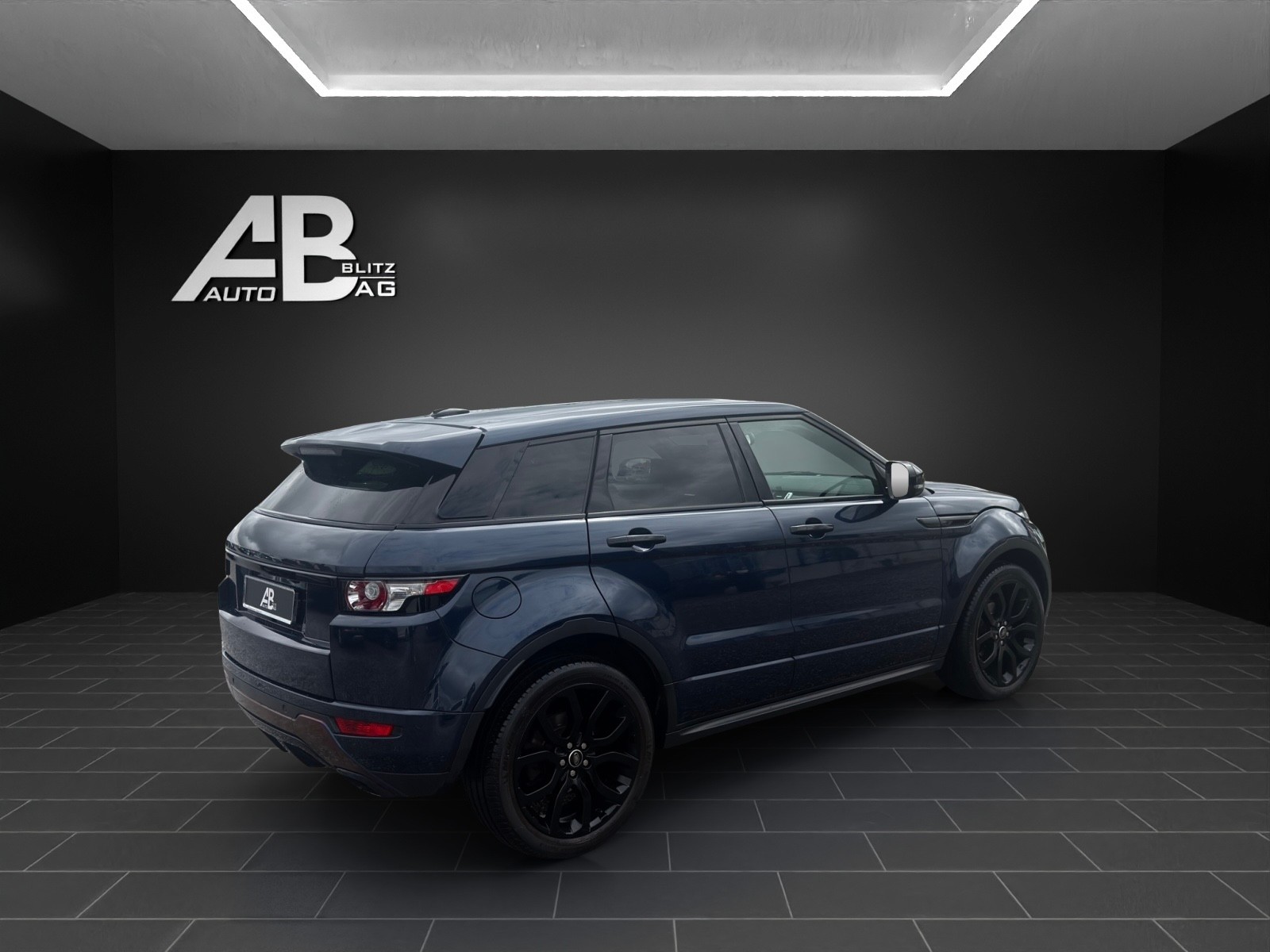 LAND ROVER Range Rover Evoque 2.0 Si4 Dynamic AT6 mit 241 PS-image-4