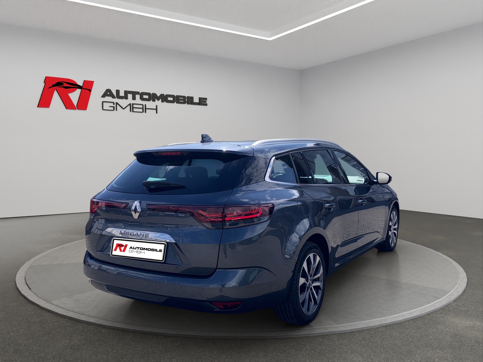 RENAULT Mégane Grandtour 1.3 16V Turbo Techno EDC-image-6