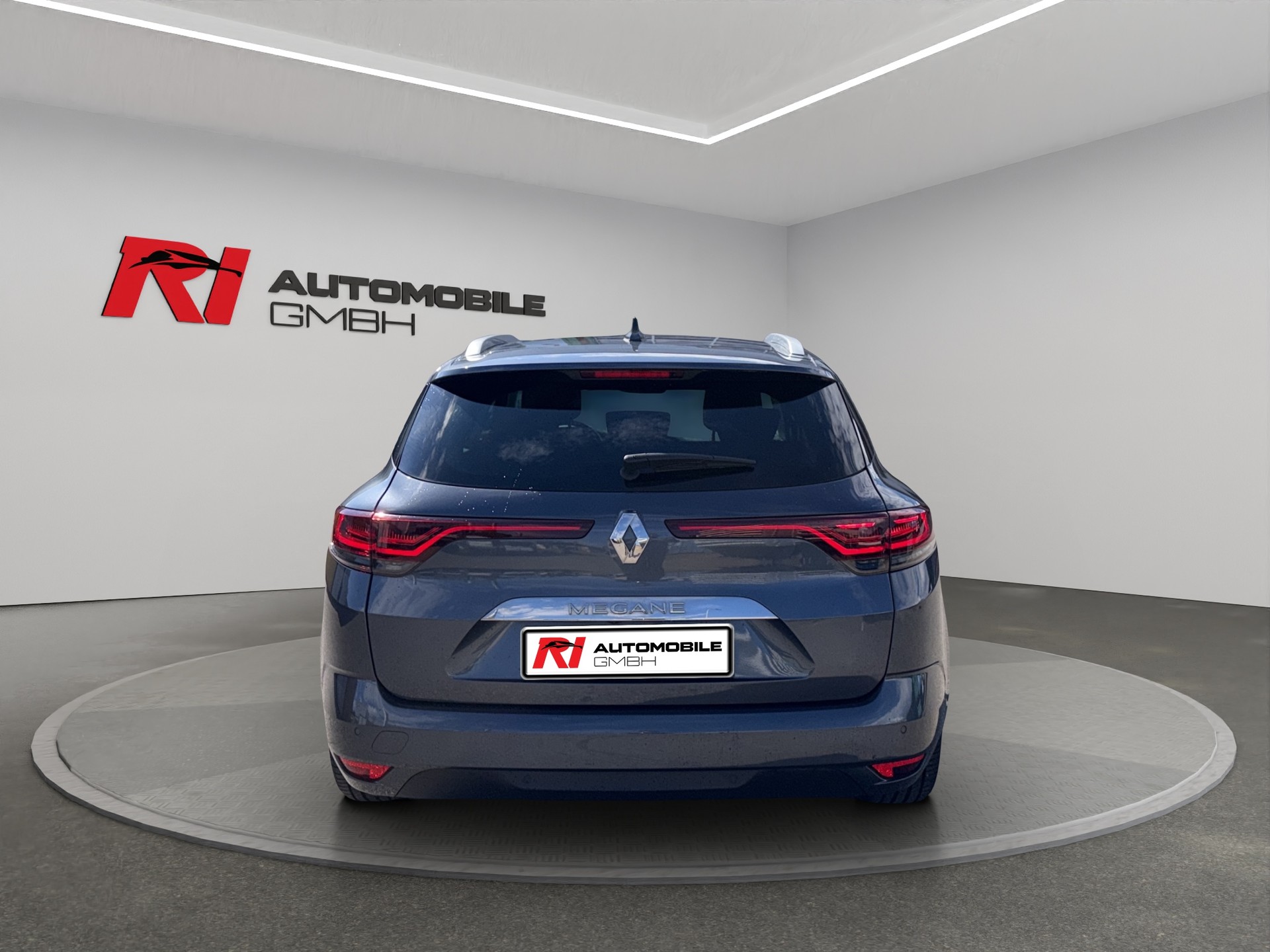 RENAULT Mégane Grandtour 1.3 16V Turbo Techno EDC-image-3