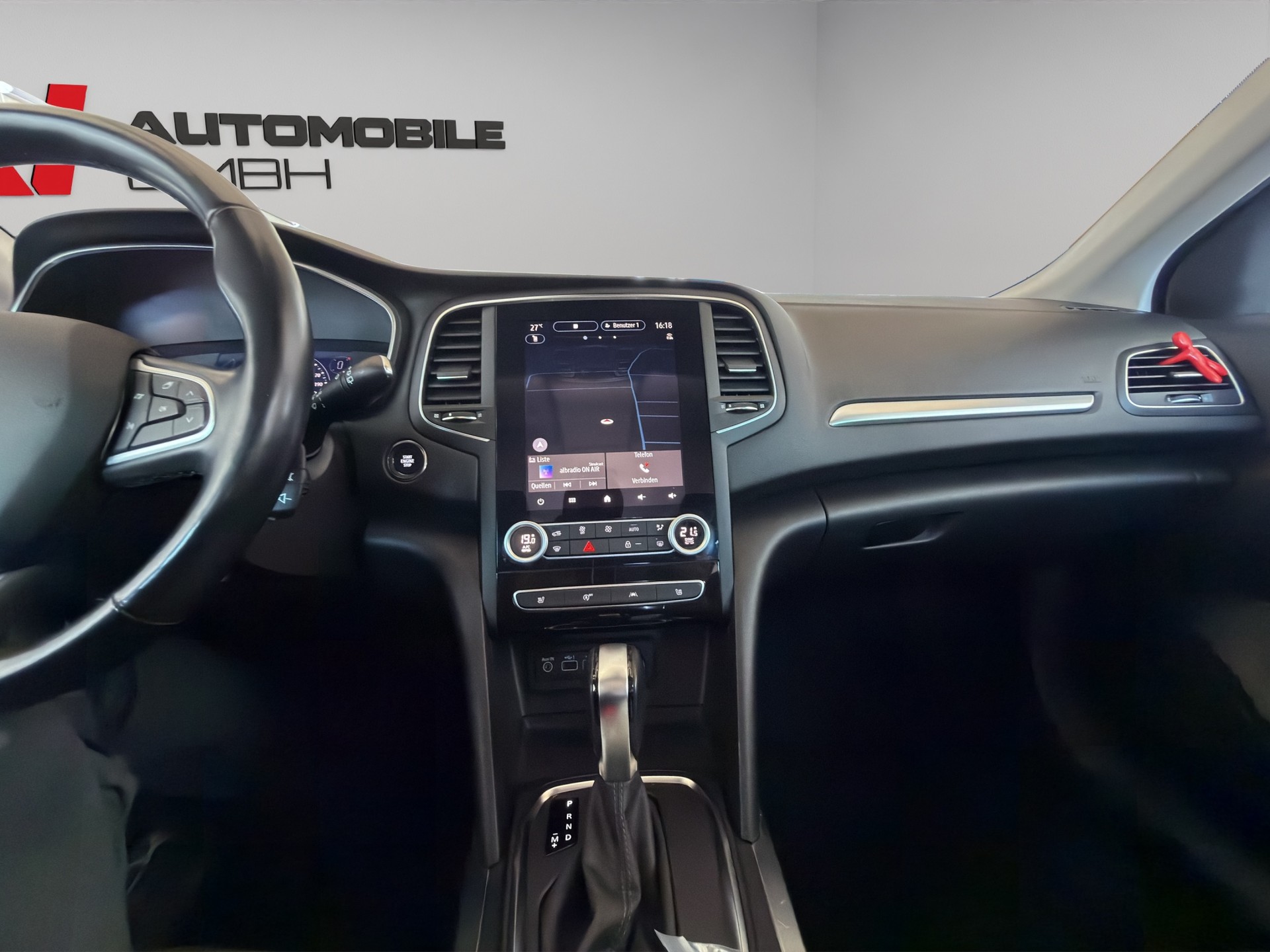 RENAULT Mégane Grandtour 1.3 16V Turbo Techno EDC-image-12
