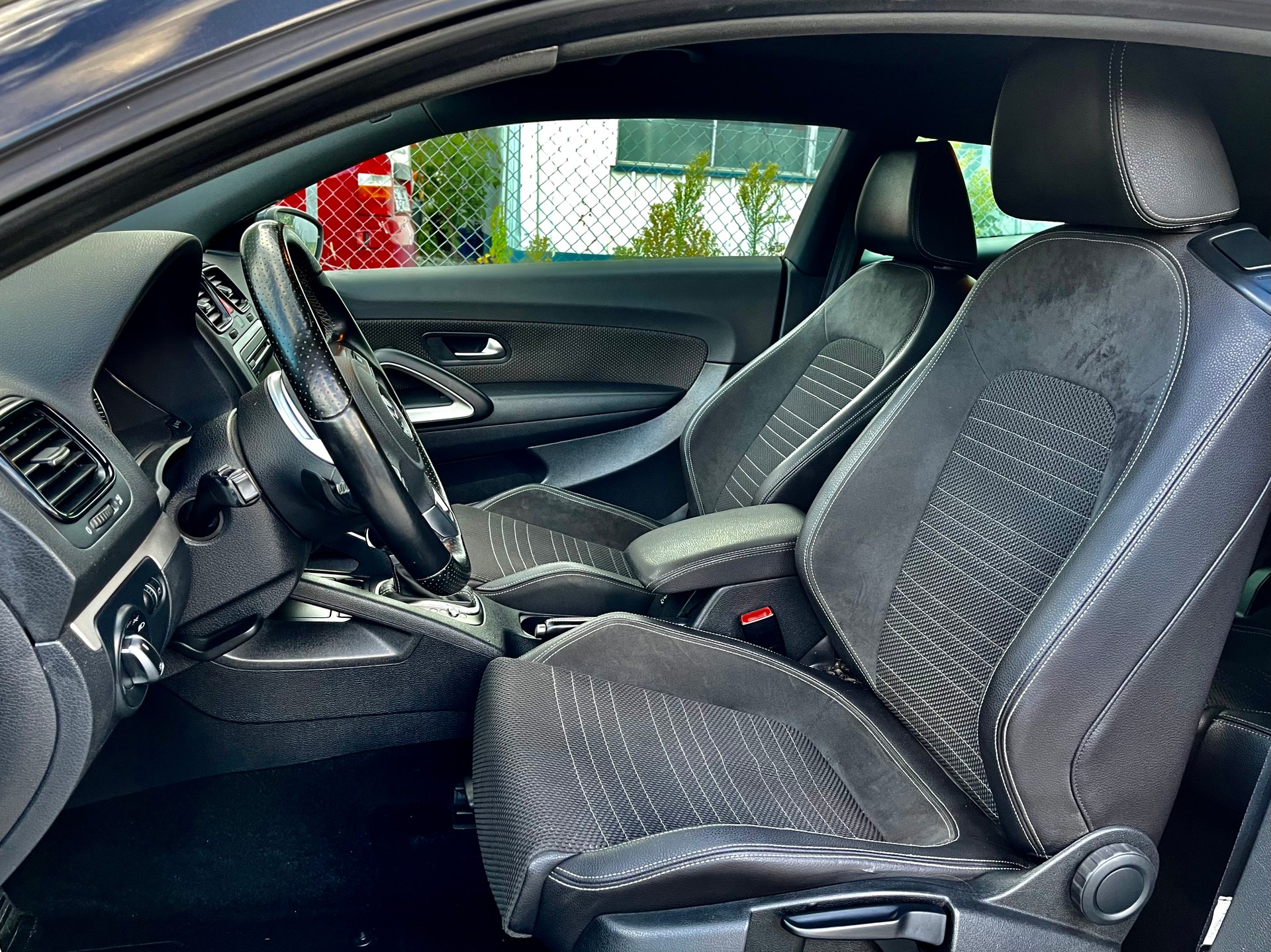 VW Scirocco 1.4 TSI DSG-image-12