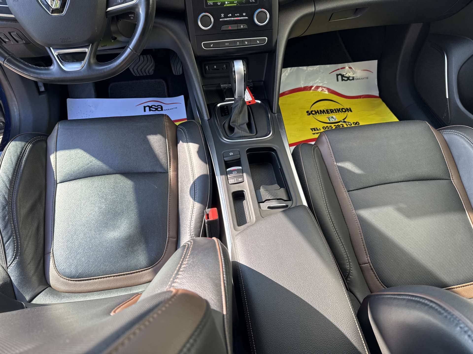 RENAULT Mégane 1.2 16V Turbo 90th Anniversary EDC-Automat-image-13