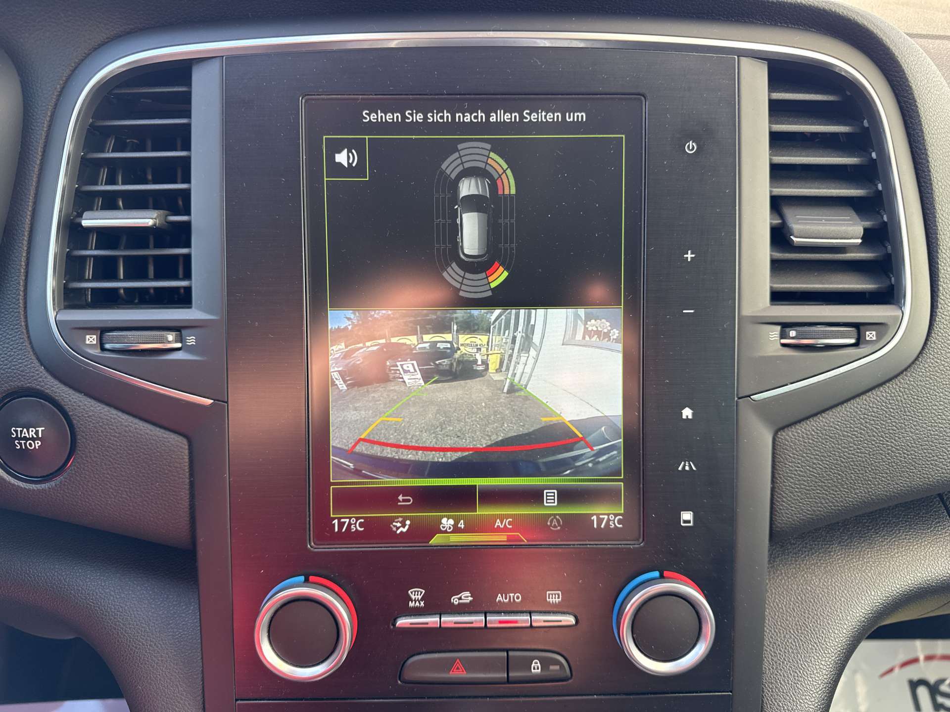 RENAULT Mégane 1.2 16V Turbo 90th Anniversary EDC-Automat-image-10