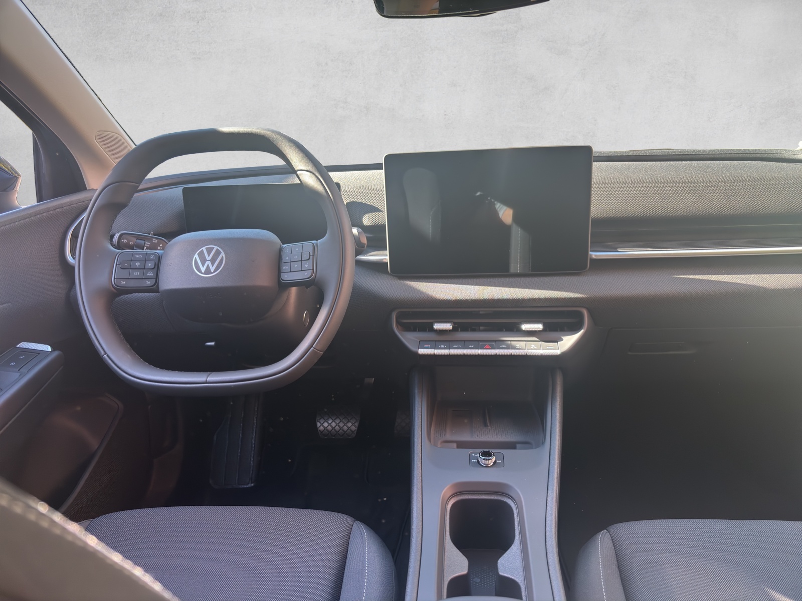 VW ID.Polo 52 kWh Life Edition One-image-11