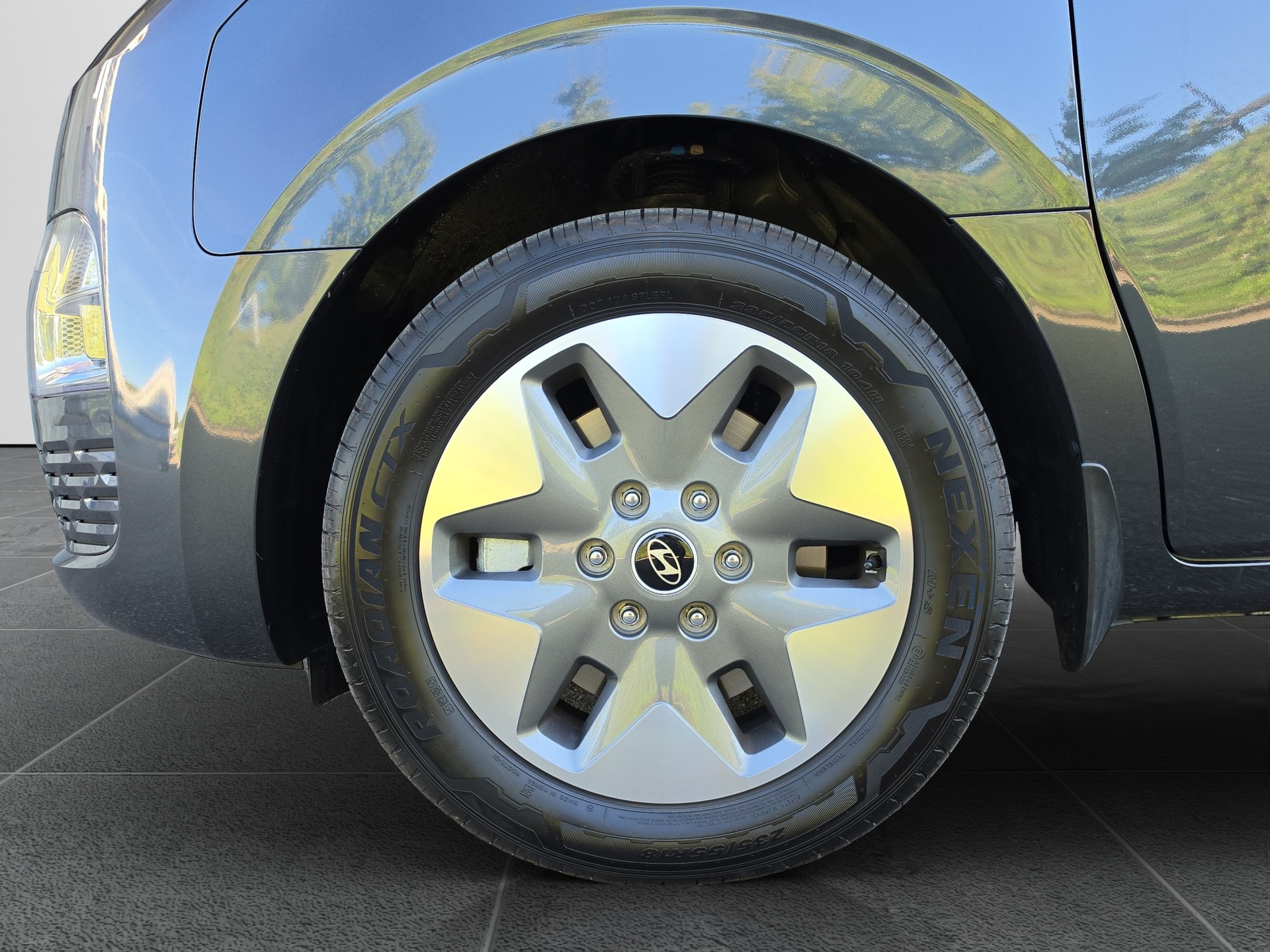 HYUNDAI Staria Wagon 1.6 GDi HEV Vertex-image-8
