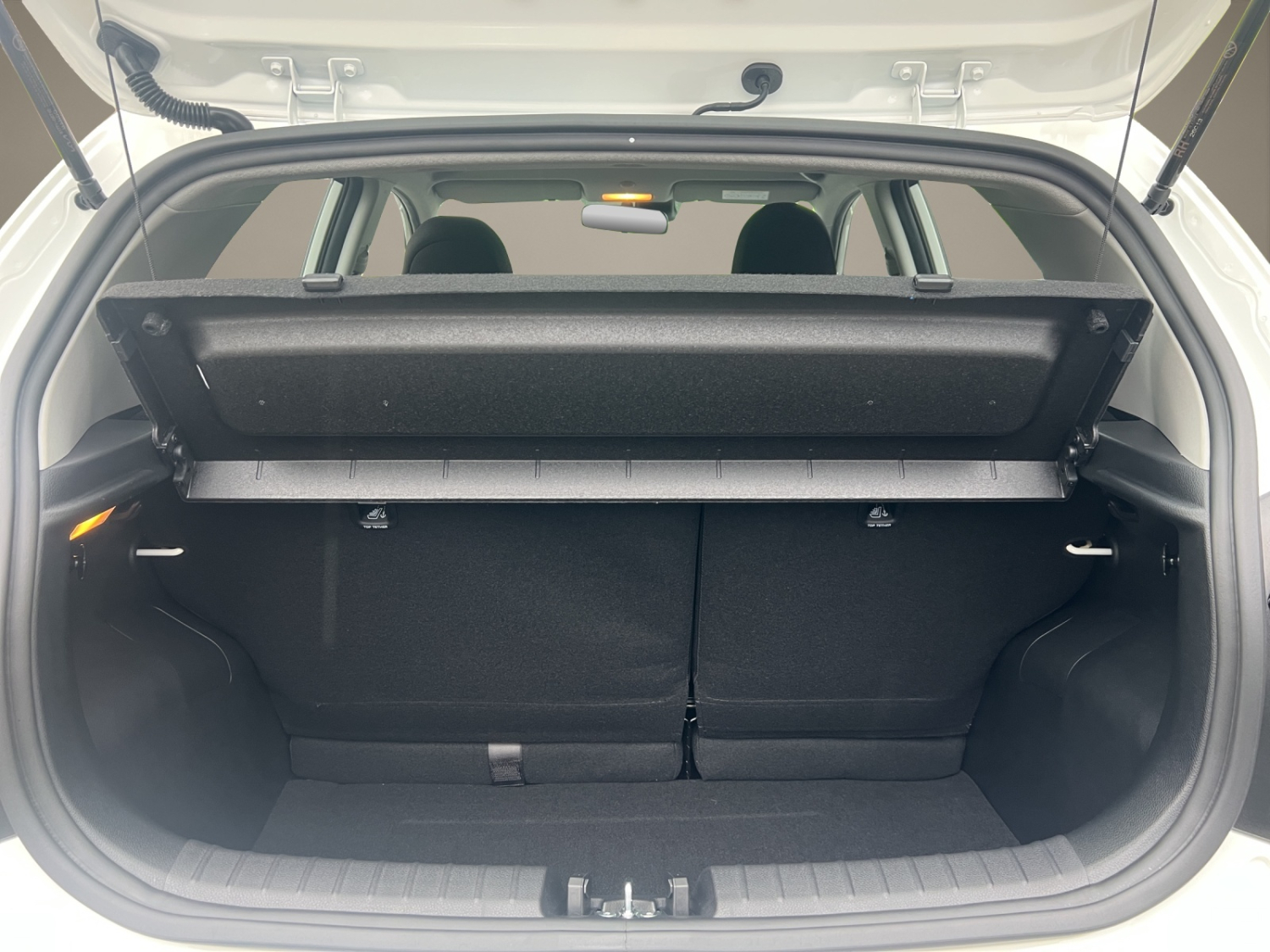KIA Picanto 1.0 GDi First Edition-image-19