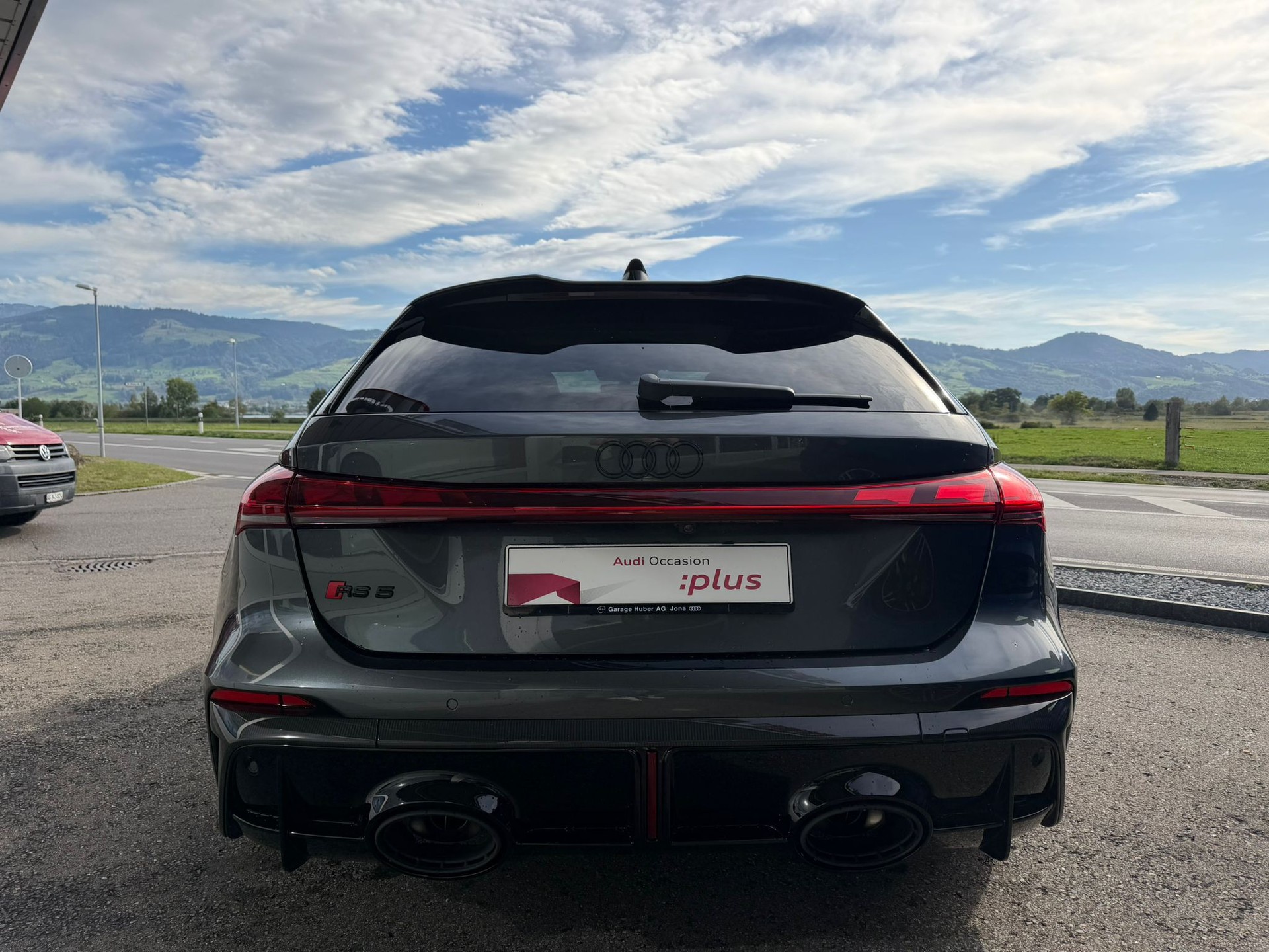 AUDI RS 5 Avant TFSI 470 kW Tiptronic quattro-image-3