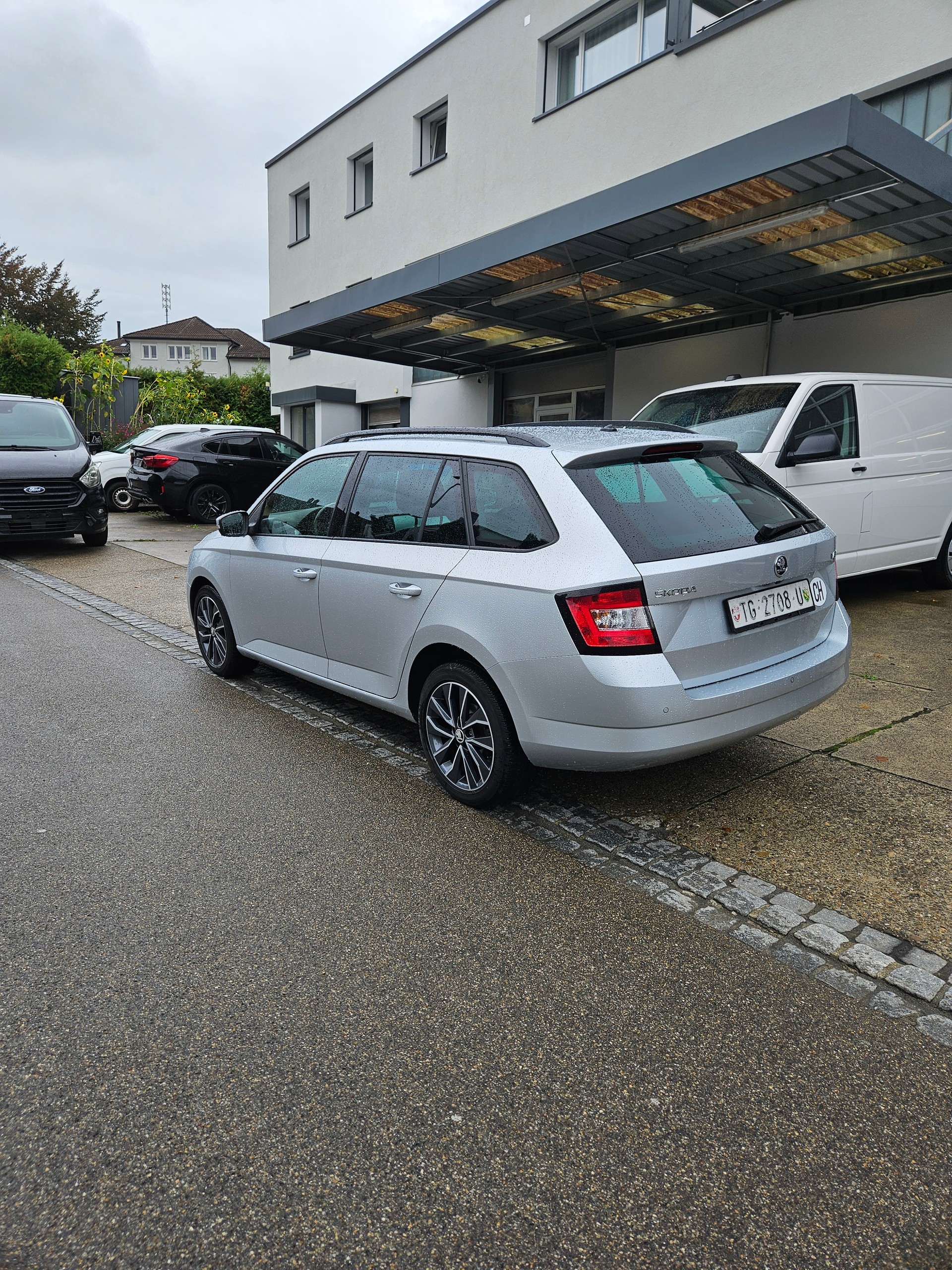 SKODA Fabia 1.2 TSI Ambition DSG-image-3