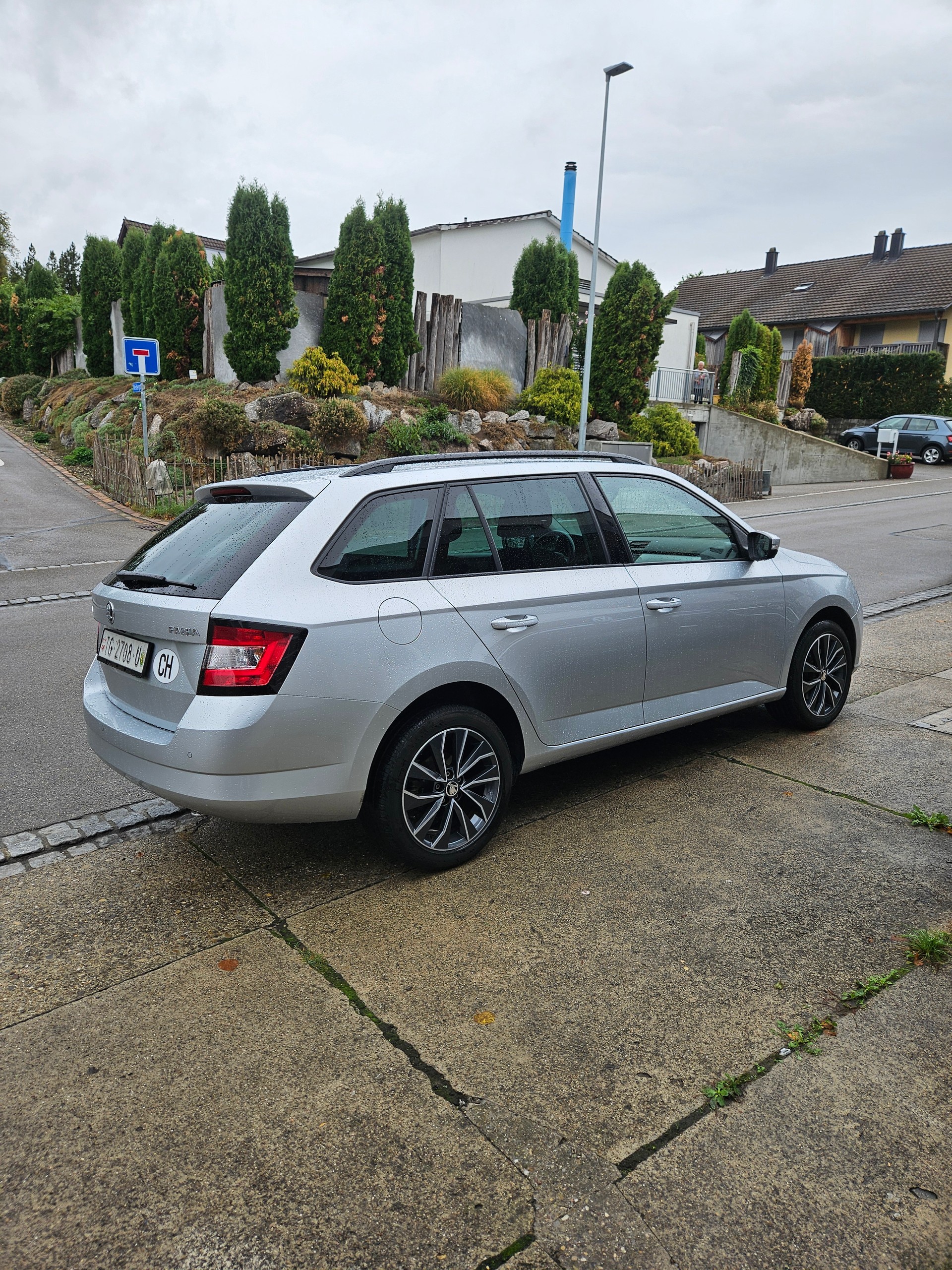 SKODA Fabia 1.2 TSI Ambition DSG-image-5