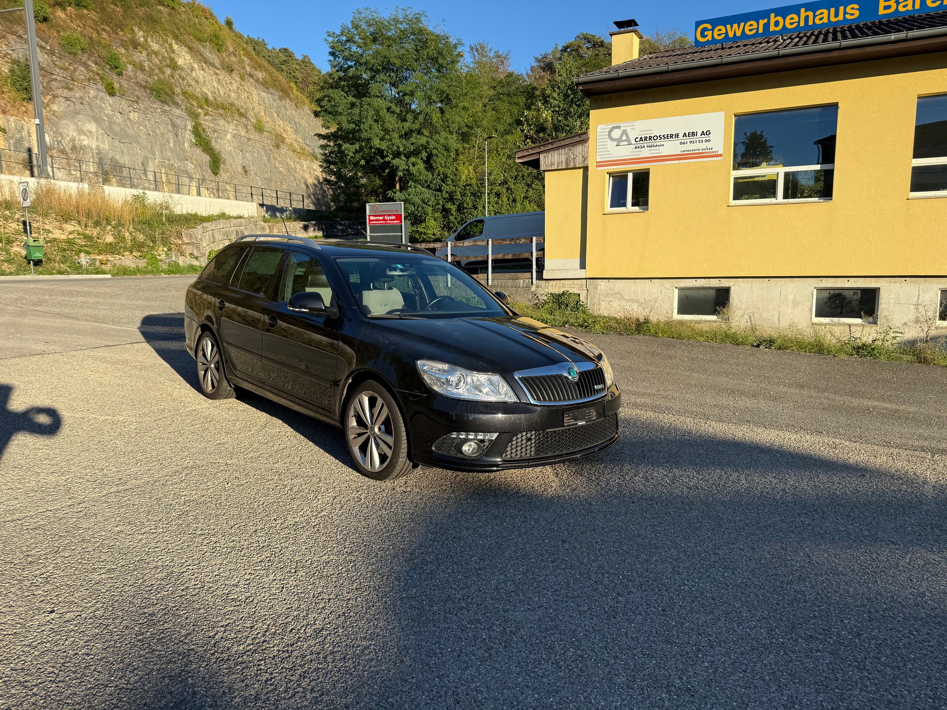 SKODA Octavia 2.0 TDI RS DSG-image-1