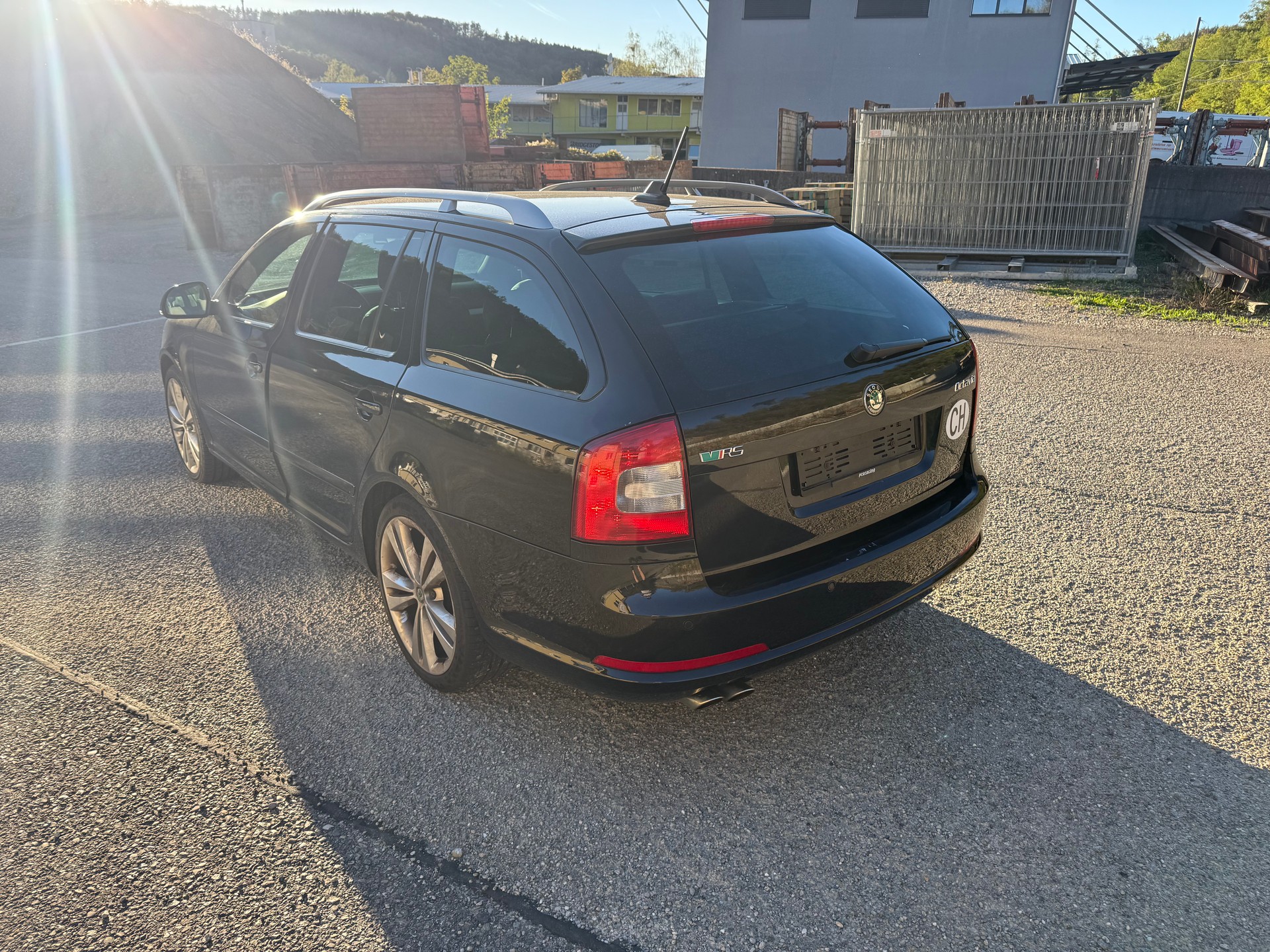 SKODA Octavia 2.0 TDI RS DSG-image-4