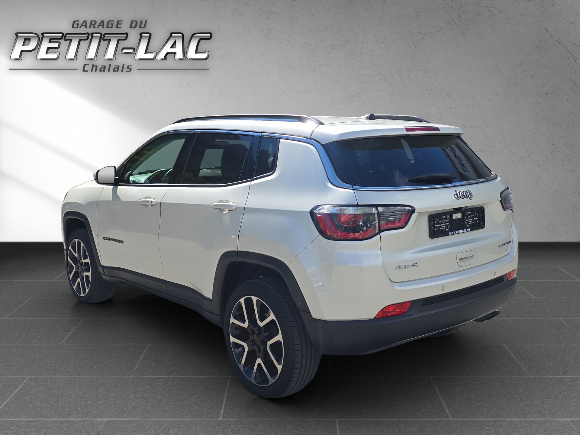 JEEP Compass 1.4 Turbo Limited AWD 9ATX-image-5