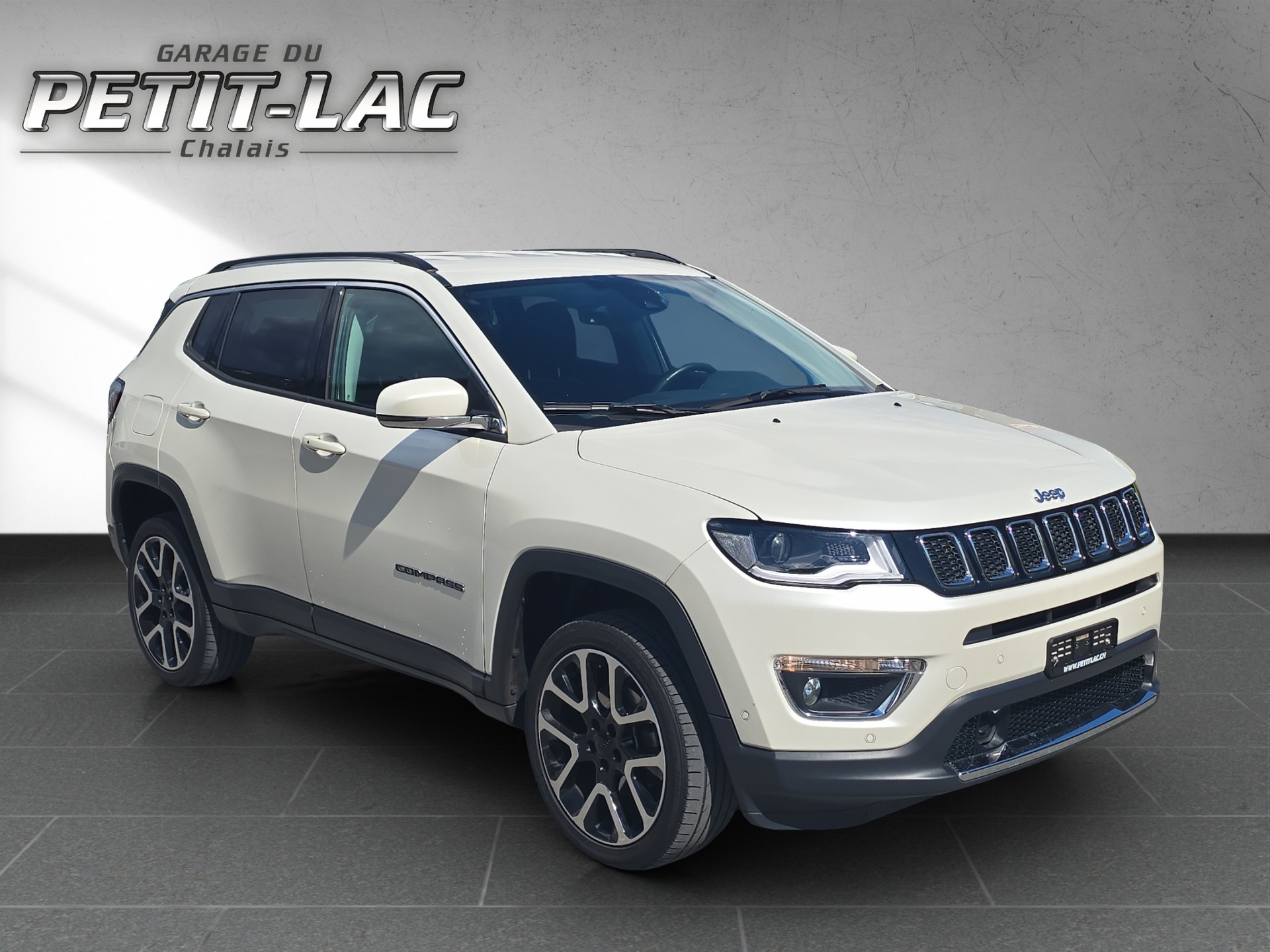 JEEP Compass 1.4 Turbo Limited AWD 9ATX-image-0