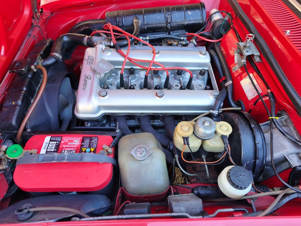 ALFA ROMEO GTV 2000-image-13