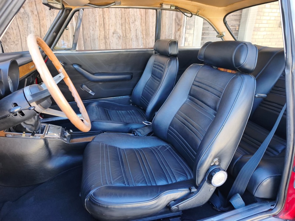 ALFA ROMEO GTV 2000-image-4