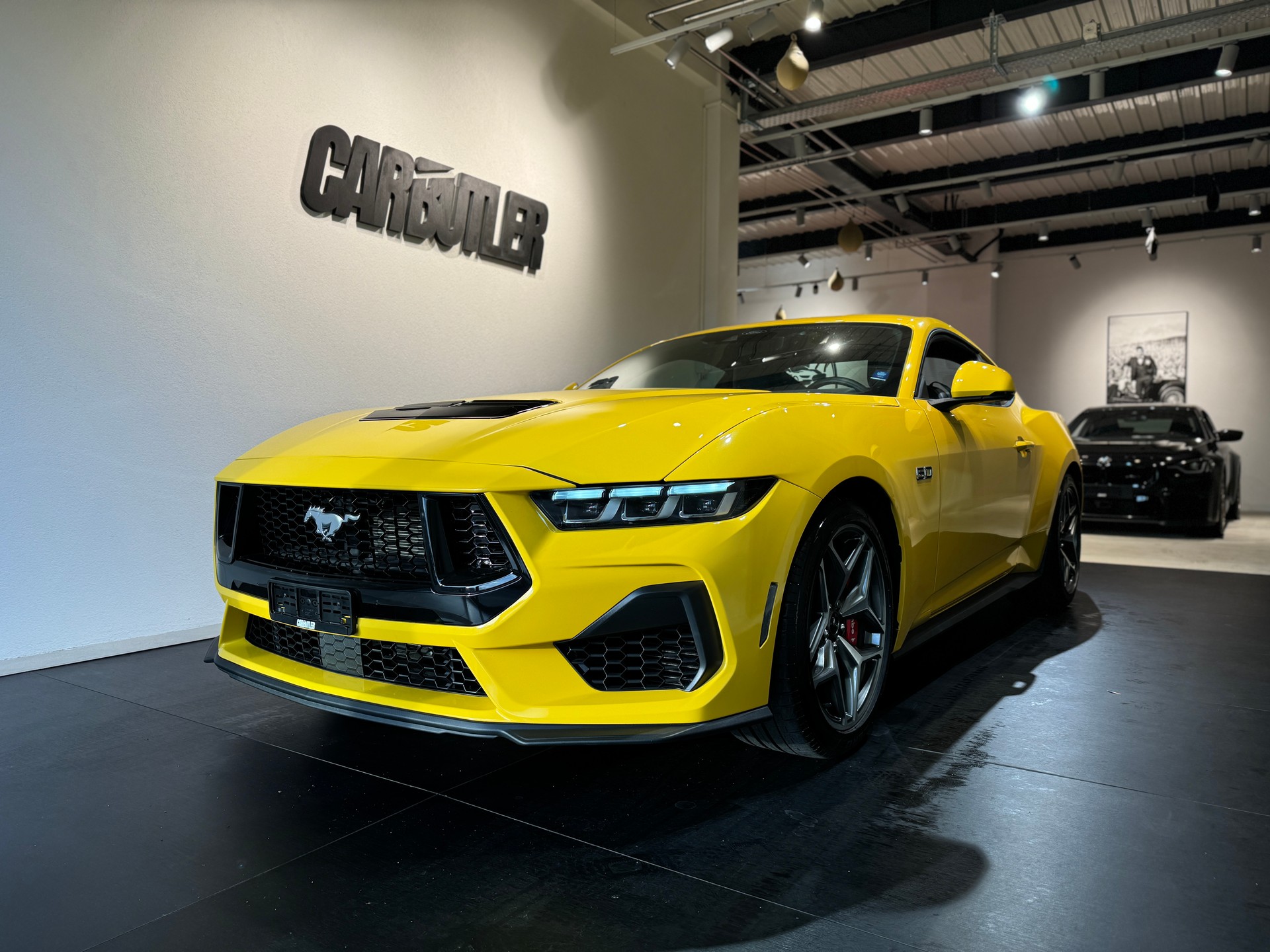 FORD Mustang Fastback 5.0 V8 GT Automat 🚀 YELLOW - 699.- pro Monat ohne Anzahlung! - GRATIS SERVICE-image-1